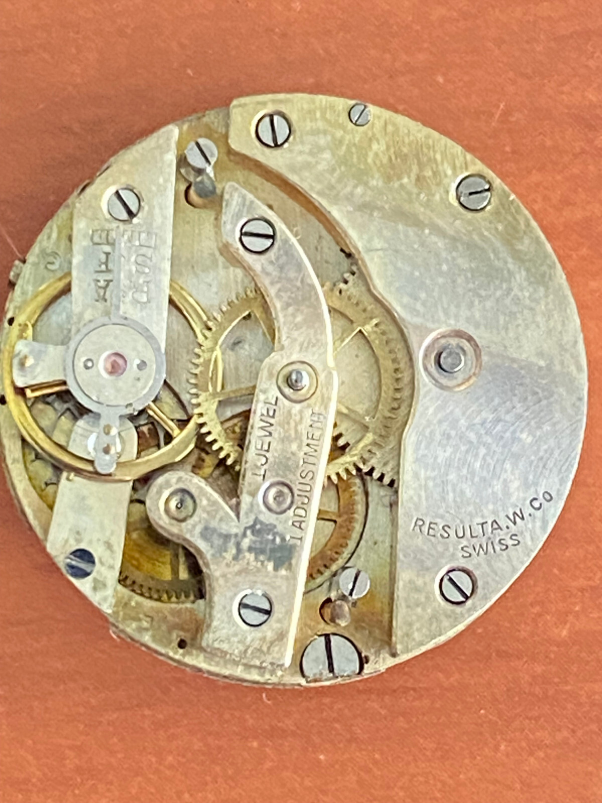 VINTAGE 24.7MM SWISS ADELE RESULTA MOVEMENT, NOT RUNNING, BROKEN BALANCE STAFF