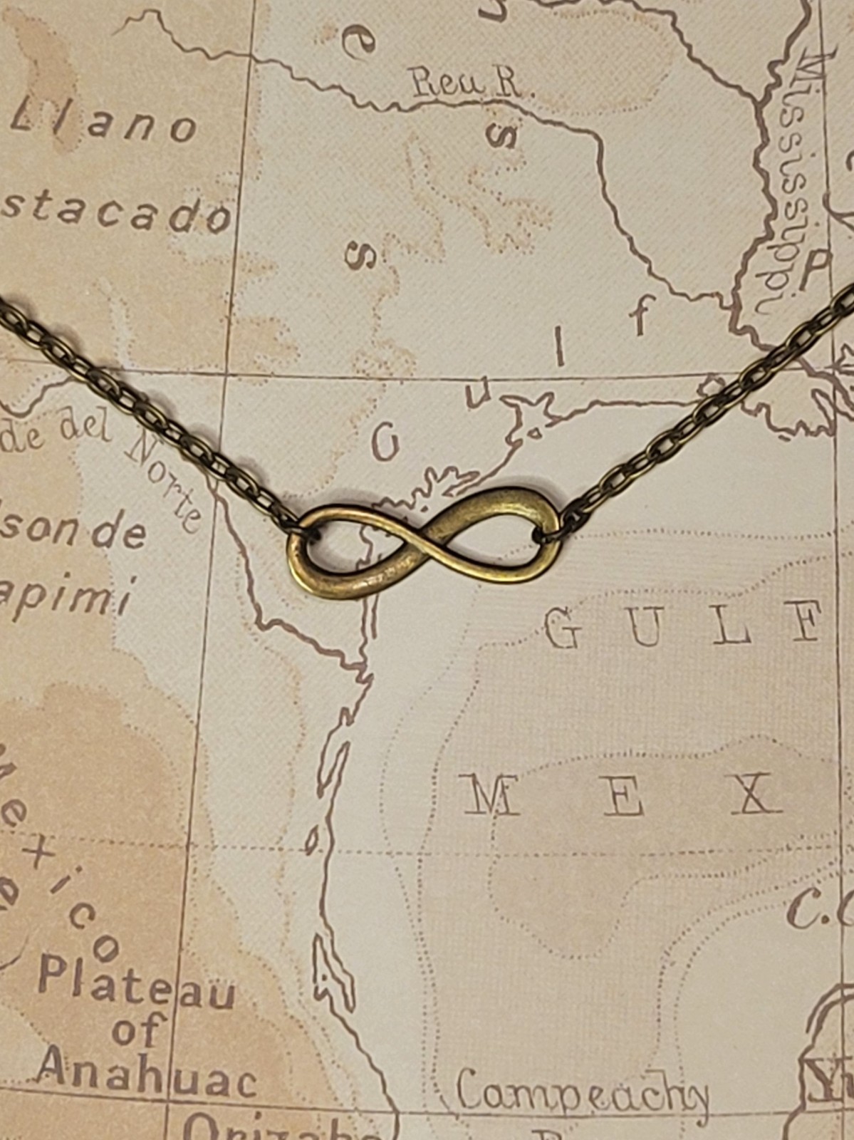 Simple Amazonite Infinity Necklace with Earrings