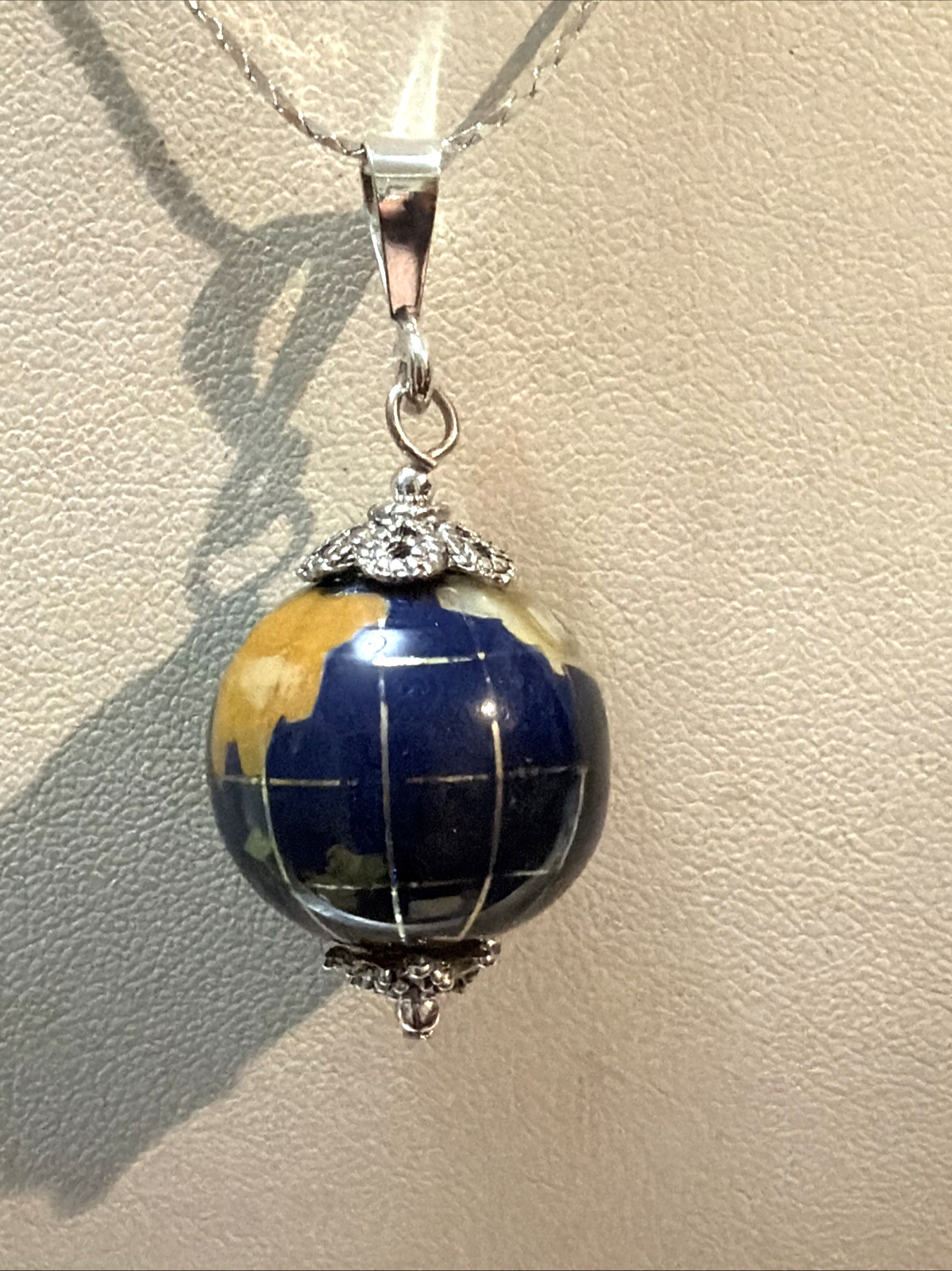 *NEW ITEM-LG. VTG. 20MM LAPIS GEMSTONE INTARSIA WORLD GLOBE NECKLACE .925 SILVER
