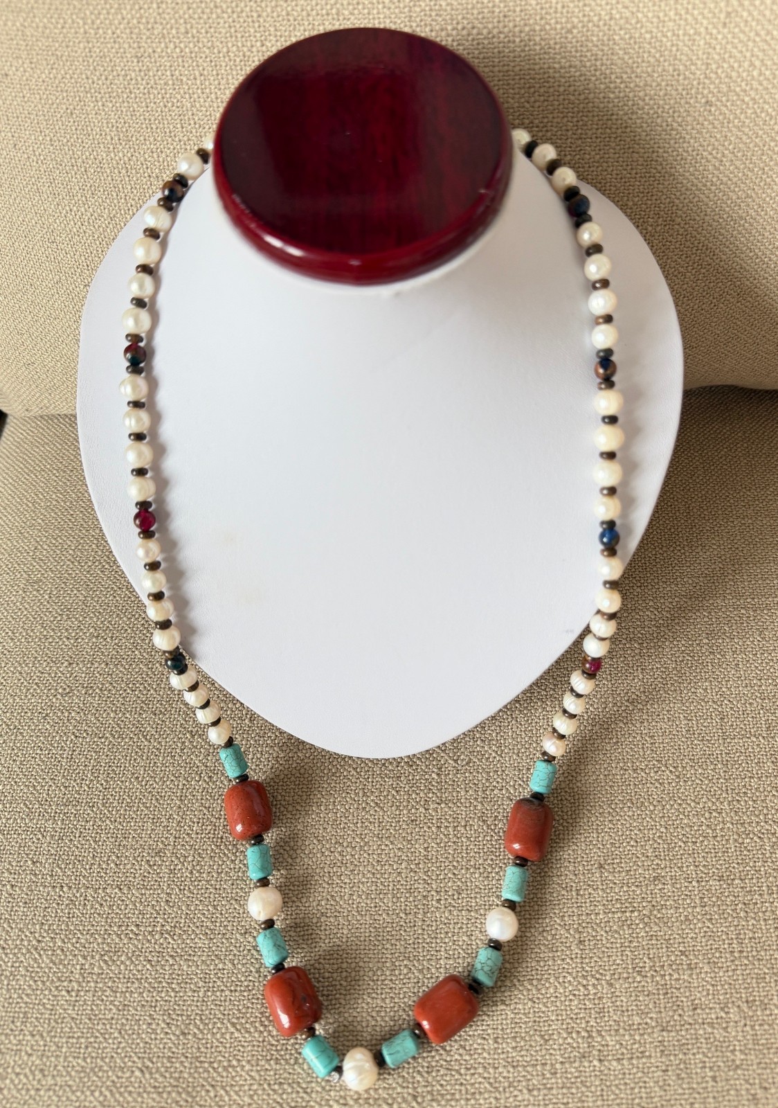 Baroque 30 inches long 8-9 mm White Pearl Necklace with Natural Gem and Agate