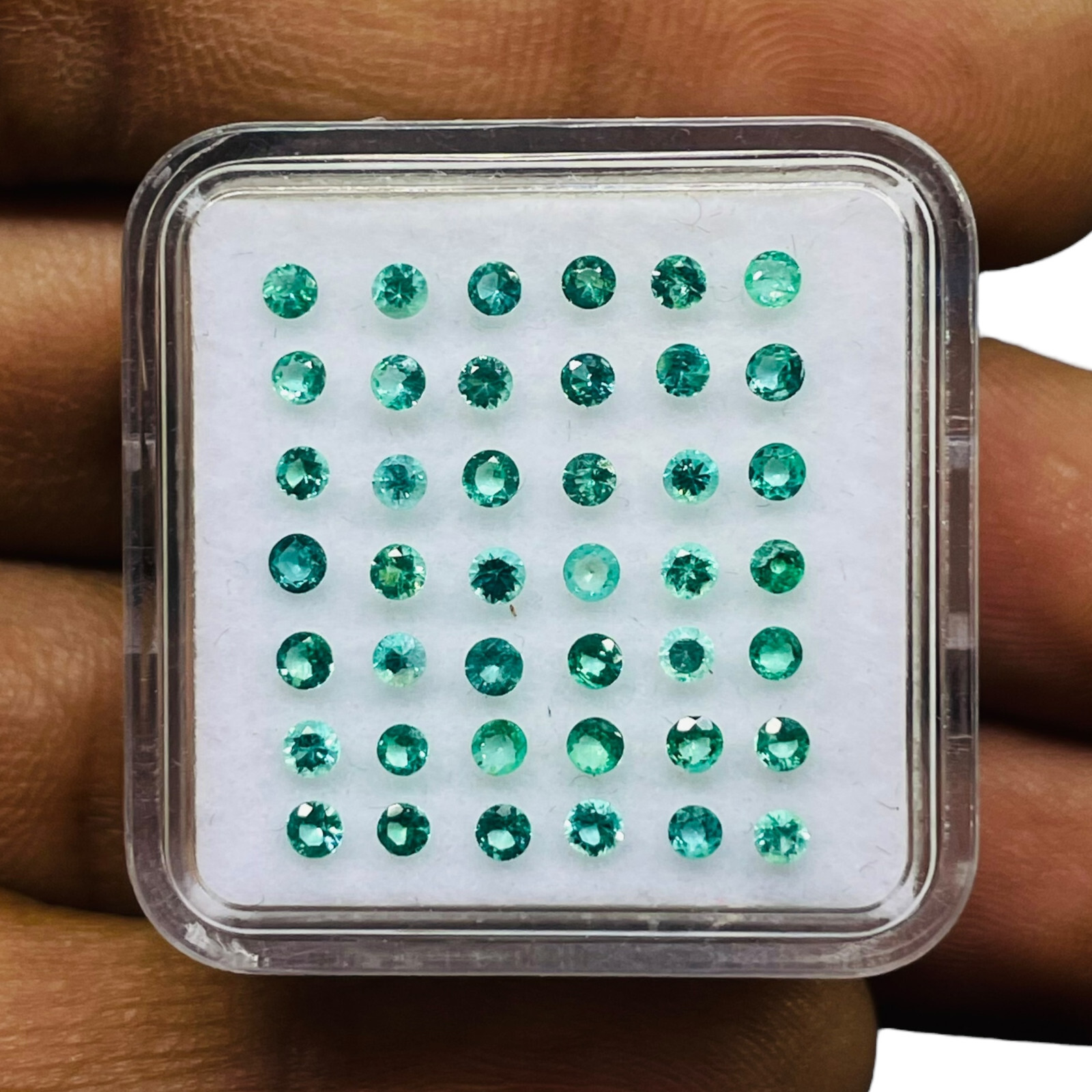 16 Pcs Natural Colombian Emerald 2mm Round Diamond Cut Loose Untreated Gemstones