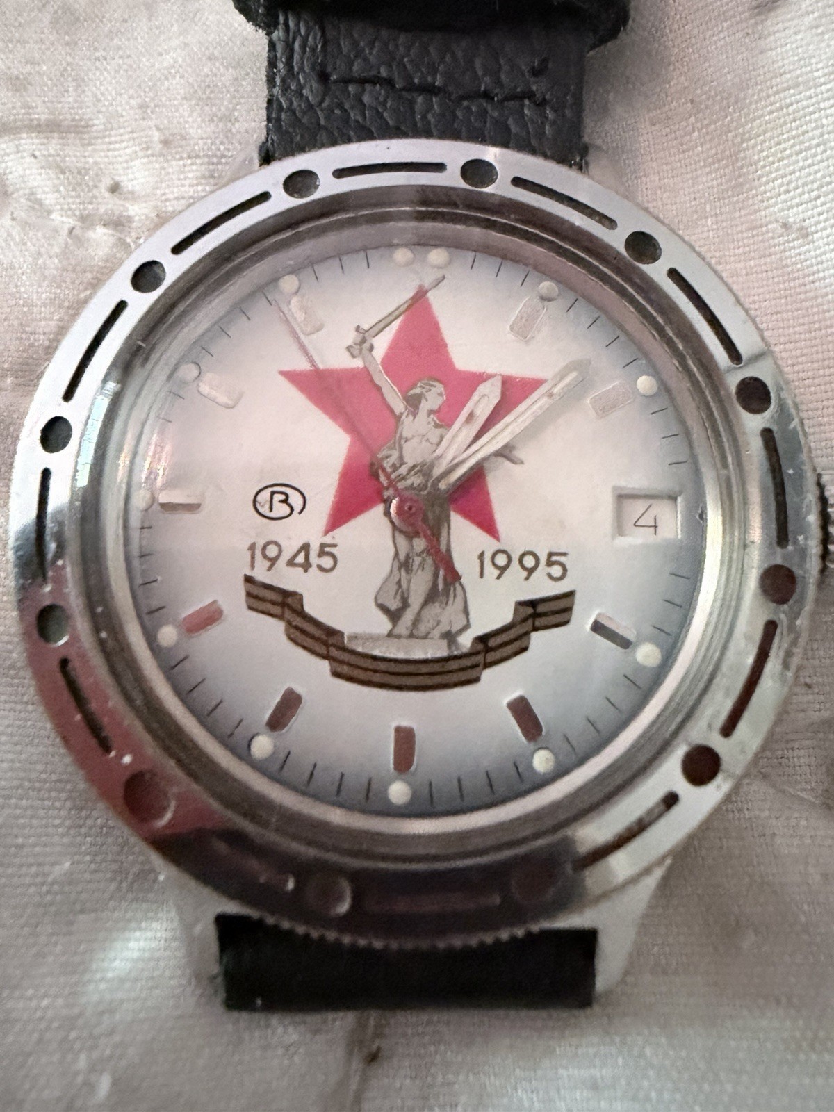 Vostok Amphibia 1945-1995 Victory Dial Manual Wind Watch Leather Strap
