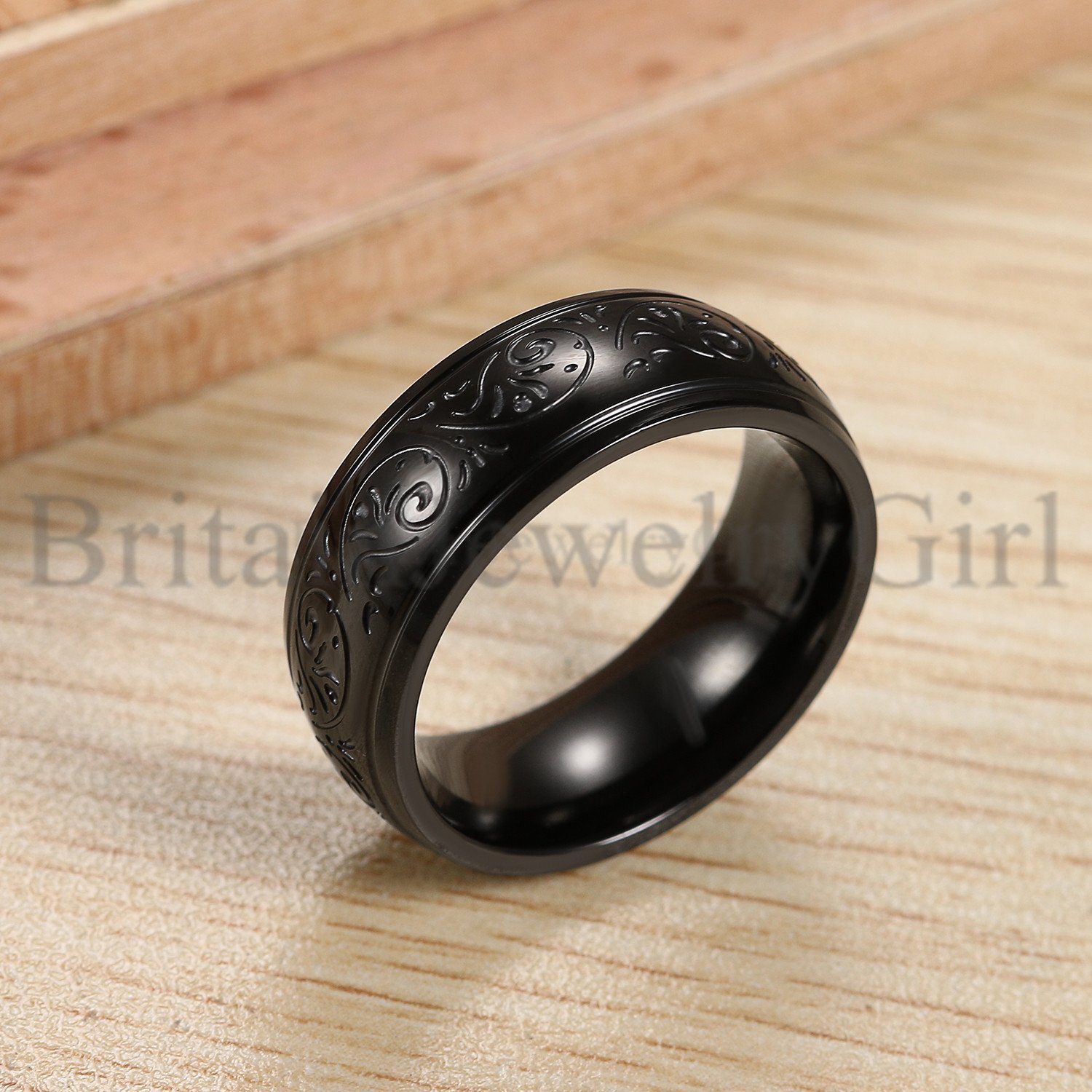 8MM Stainless Steel Florentine Design Men Women Wedding Ring Band Size 7-13