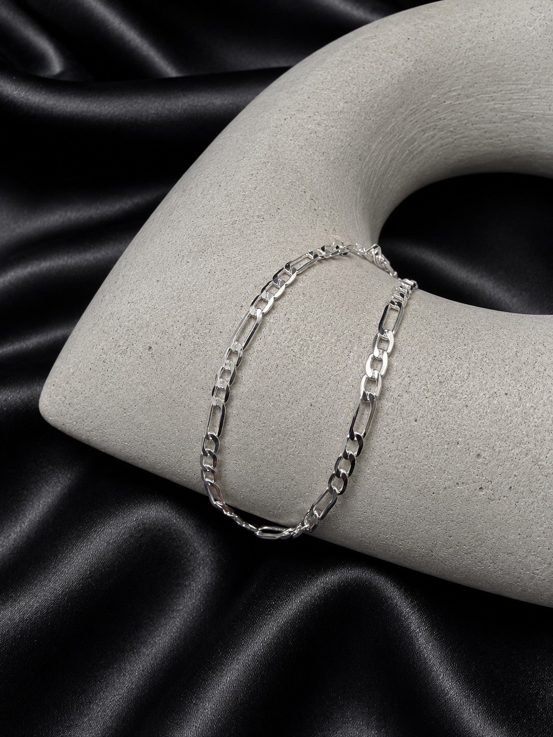 FIGARO CHAIN ANKLET STAINLESS STEEL