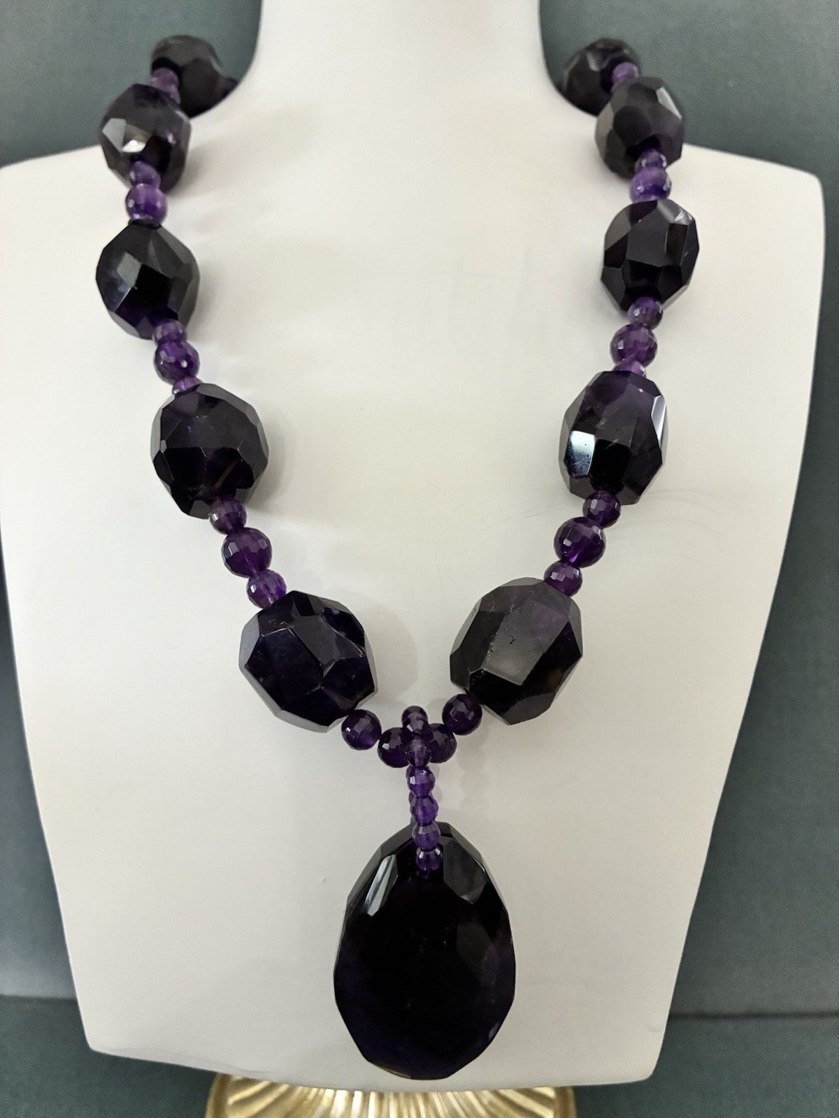 VTG 14K GOLD FILLED MASSIVE AMETHYST BEADED STATEMENT PENDANT NECKLACE 140g 20”