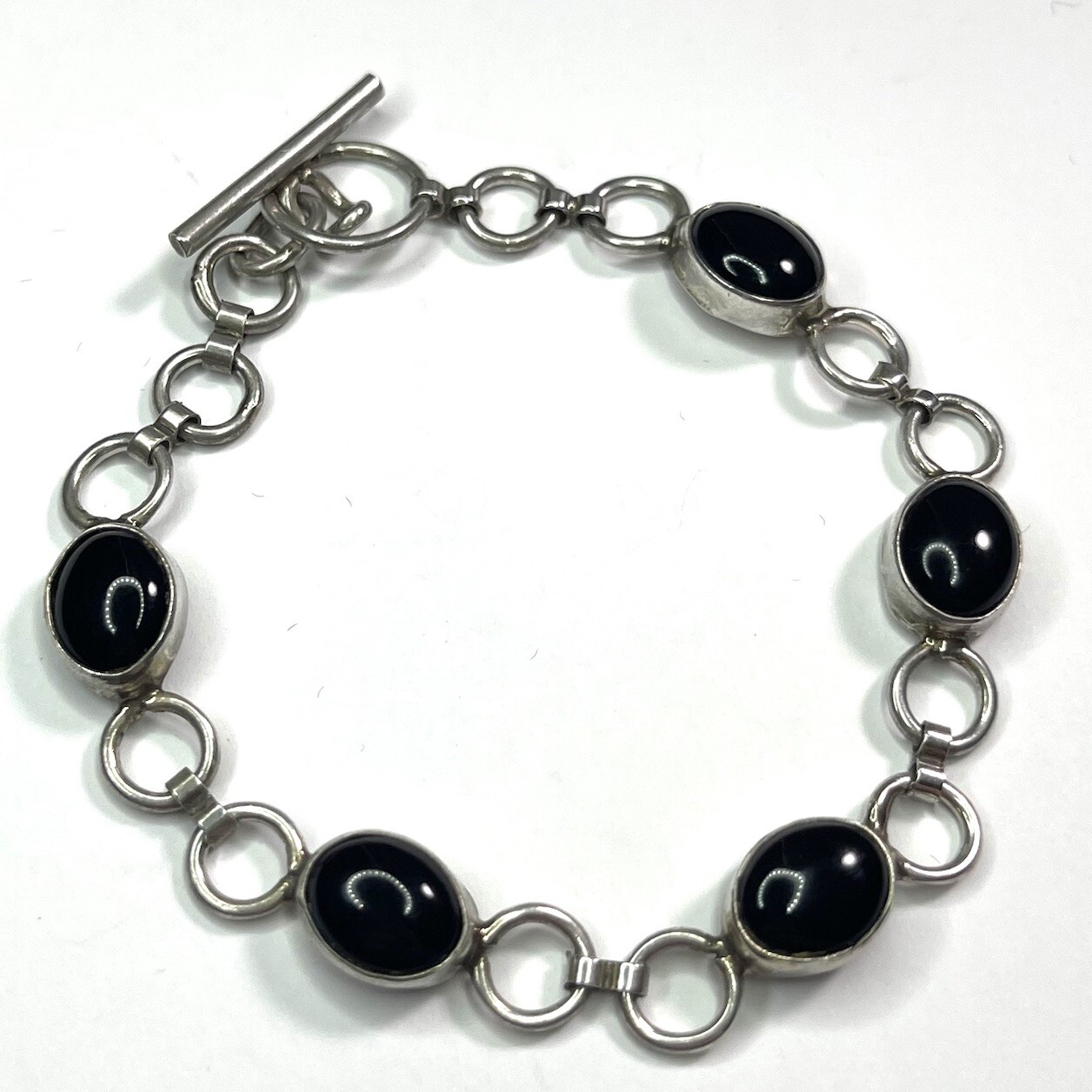 Vintage Black Oval Onyx Stone Sterling Silver Bracelet 7.25” Length BND – B13