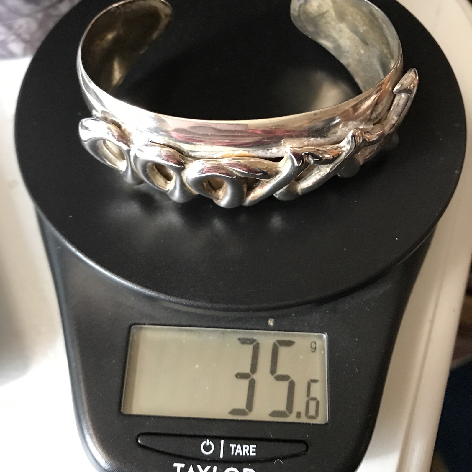Vintage Mexico Signed 925 Sterling Silver X’s & O’s Cuff Bracelet sz 6
