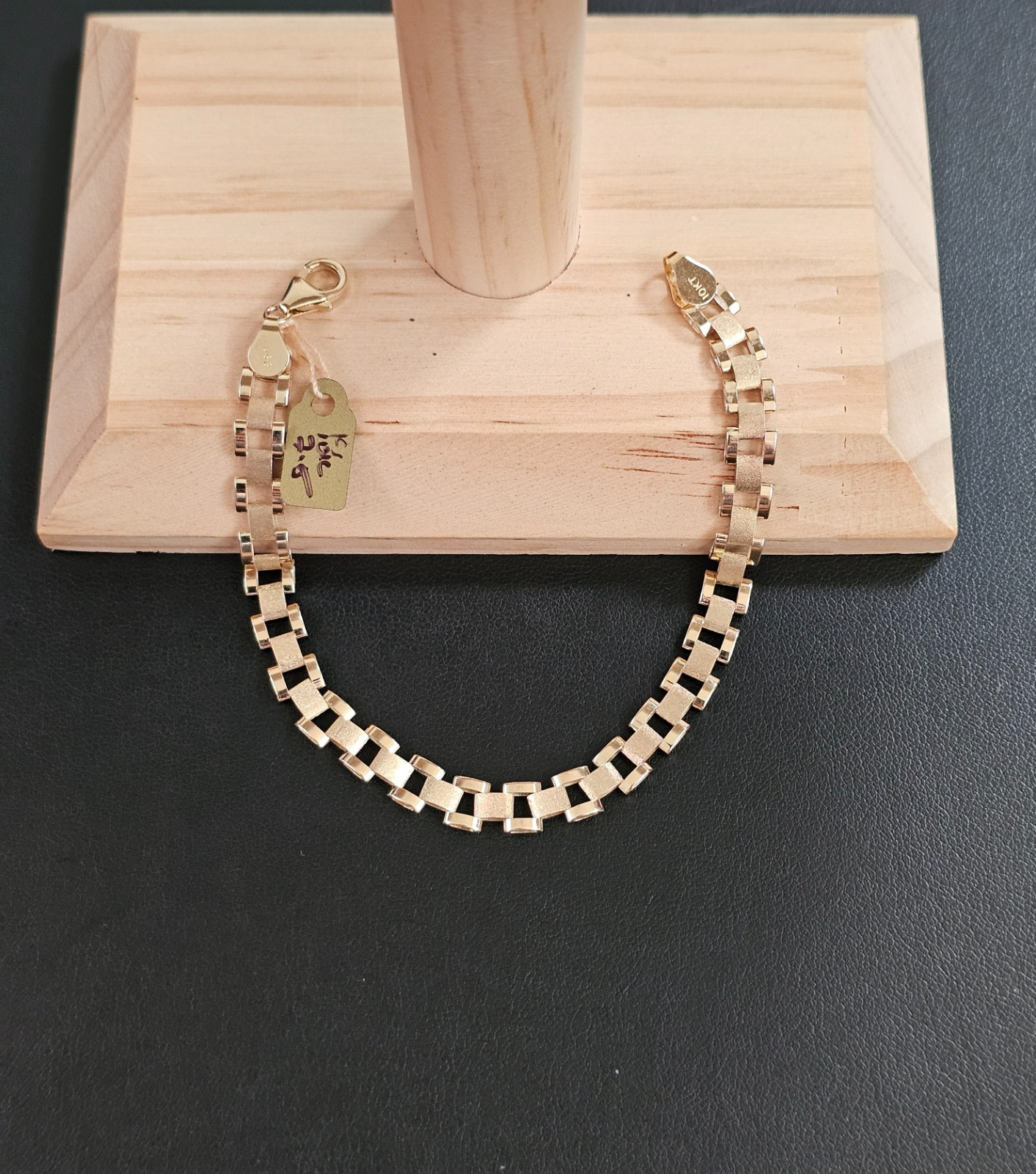 10k gold bracelet 7.5 inch