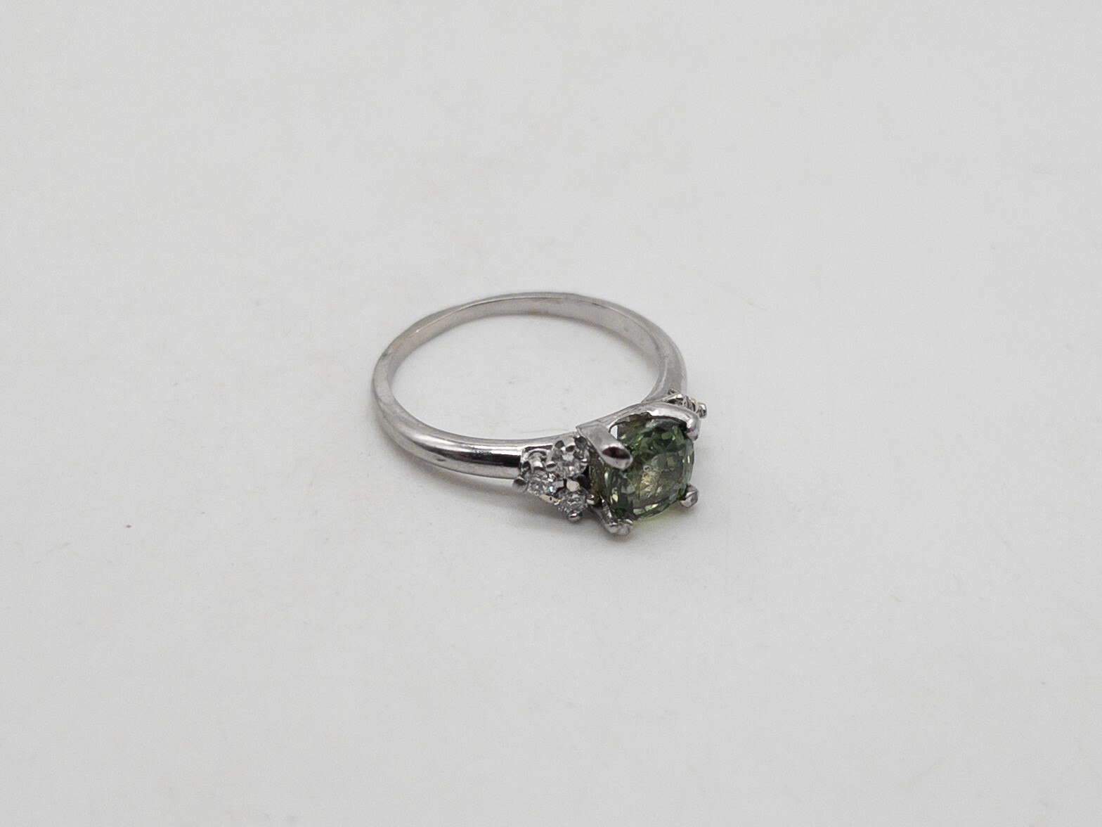 Vintage 1950s $5000 1.83ct Natural Green Sapphire VS H Diamond Platinum Ring 4g