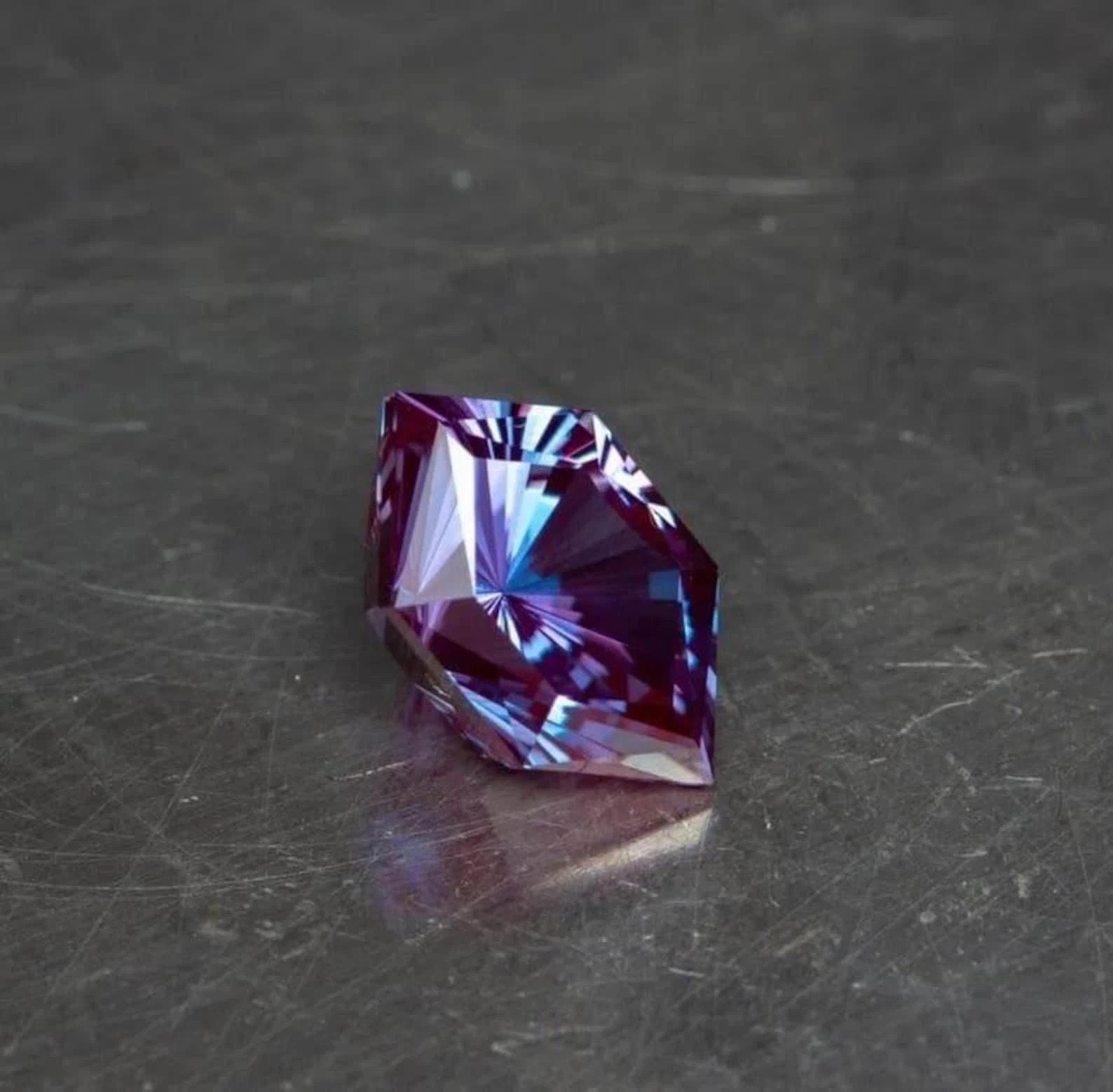 10 Ct Natural CERTIFIED AA+ Alexandrite Color Change Fancy Cut Loose Gemstone