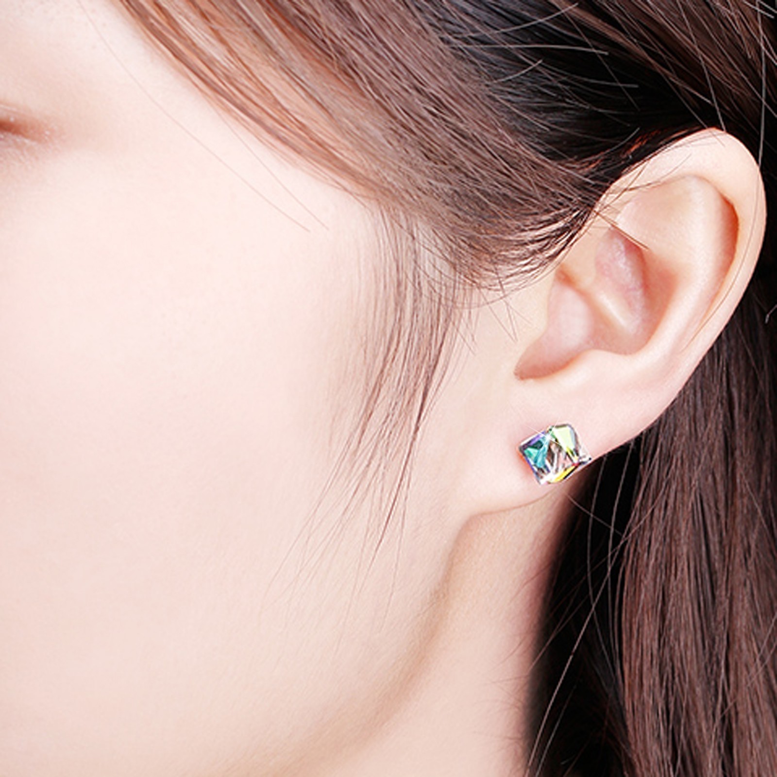 925 Sterling Silver stud made with Swarovski crystal magic cube classic earrings