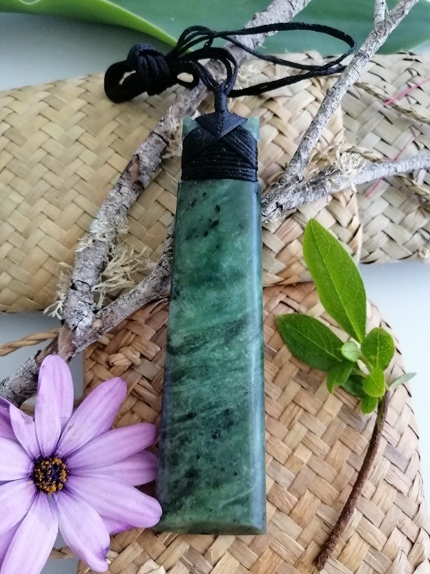 New Zealand Jade Greenstone Toki Matt XL Large pendant 110mm L x 30mm Unisex