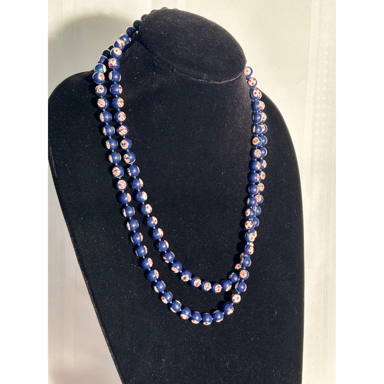 Vintage 48″ Red White & Blue Flapper Beaded Strand Patriotic USA 250th America
