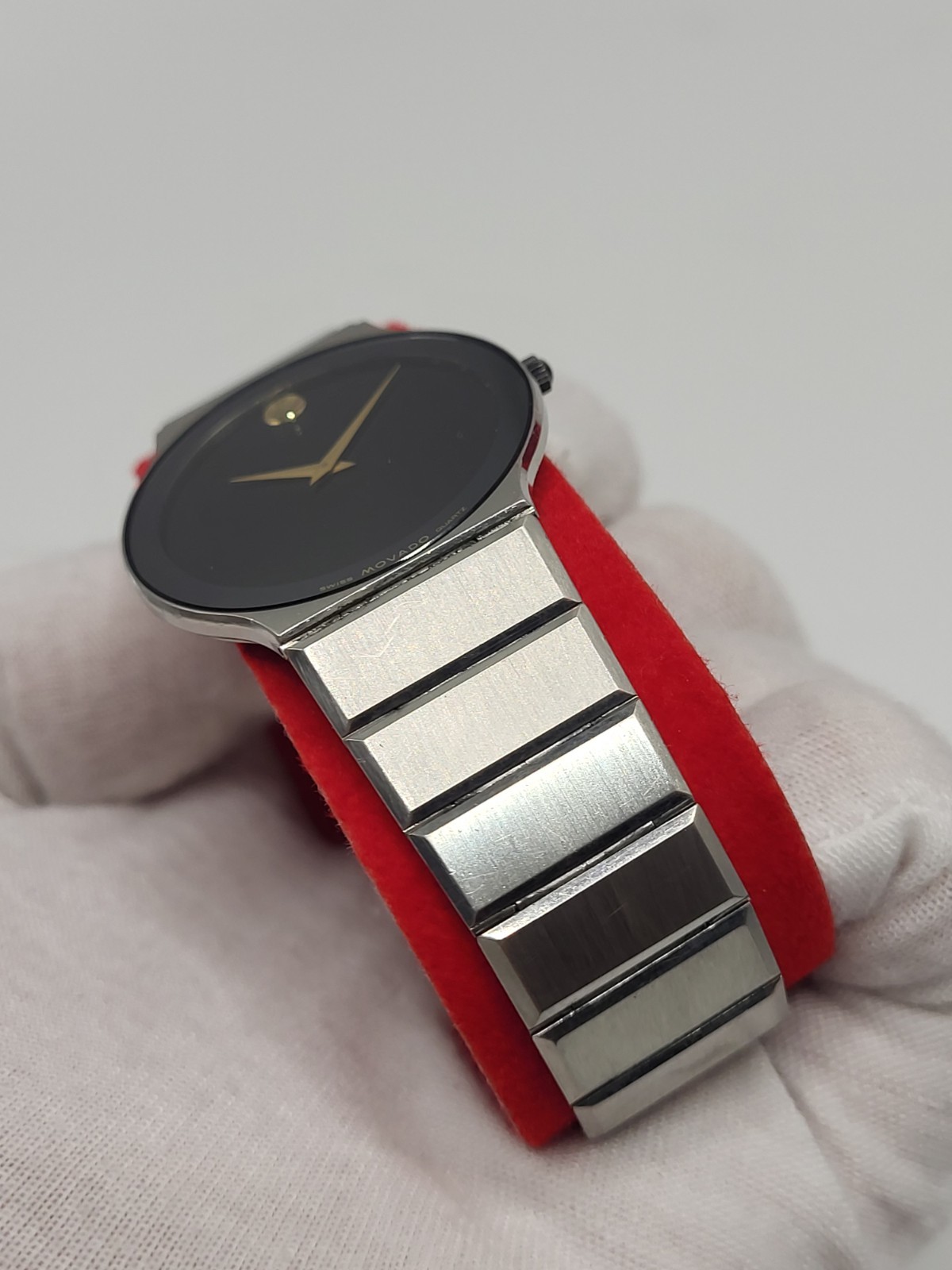 32mm [RARE] Ultra THIN Movado 1990 Museum Women’s Watch 84-40-880 Swiss 7.5″