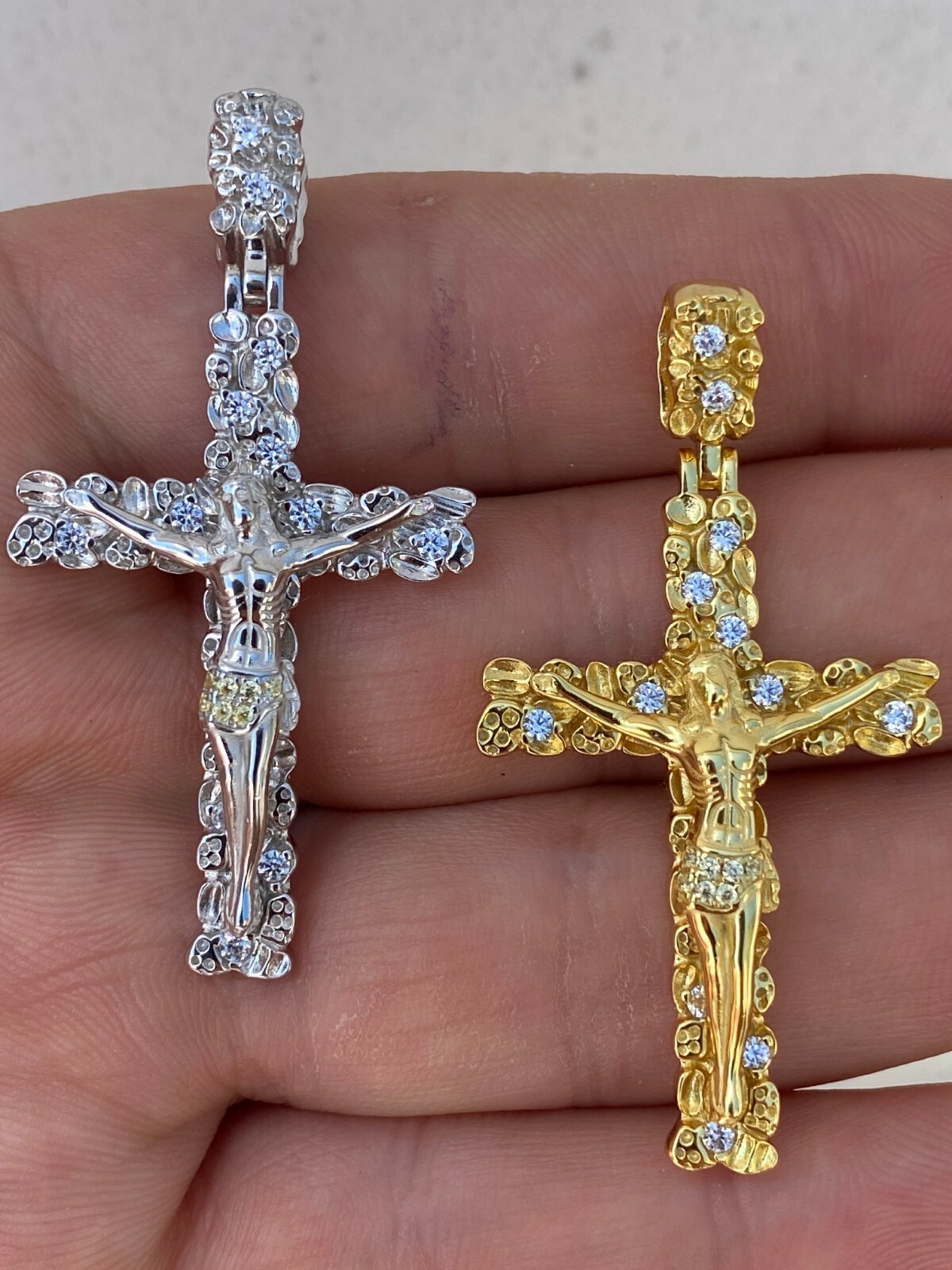 Solid 925 Sterling Silver CZ Nugget Cross Jesus on Crucifix Pendant Gold Plated