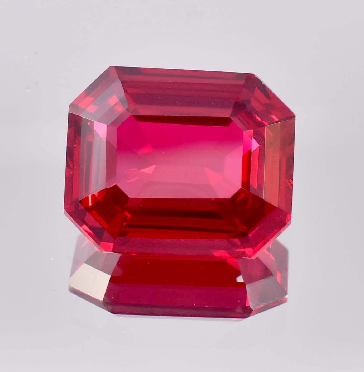 HUGE 15.02 Ct (100% Natural) Mozambique Blood Red Ruby Gemstone (GIT) Certified