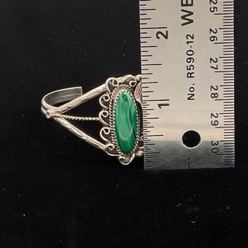 Native American Cuff Bracelet Silver Tone Malachite Stone 6″ Wrist 14.9g NICE
