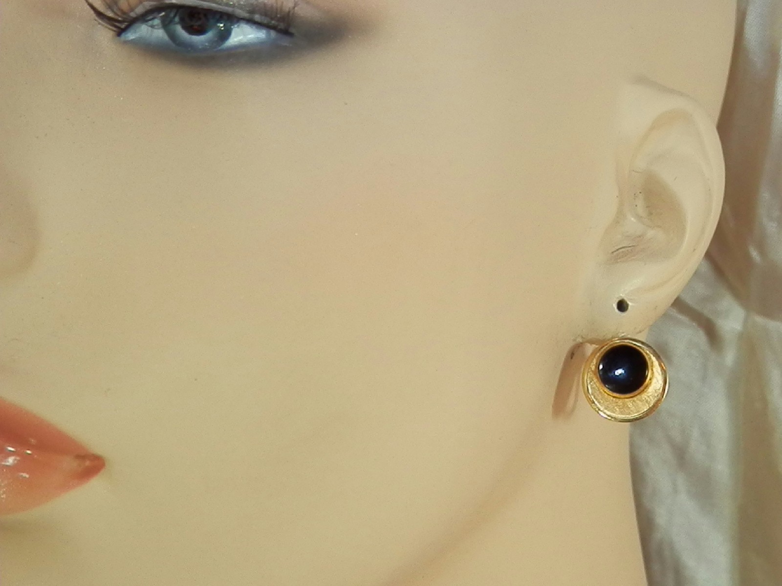 A&S Signed 12K Gold Filled Vintage 50’s Onyx Earrings 34F5