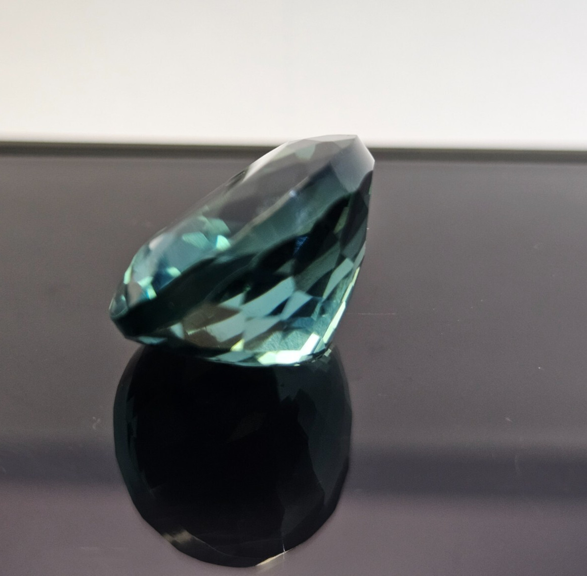 Oval Cut 20-21 Ct Teal Blue Tourmaline Natural Loose Gemstone For Pendant Making