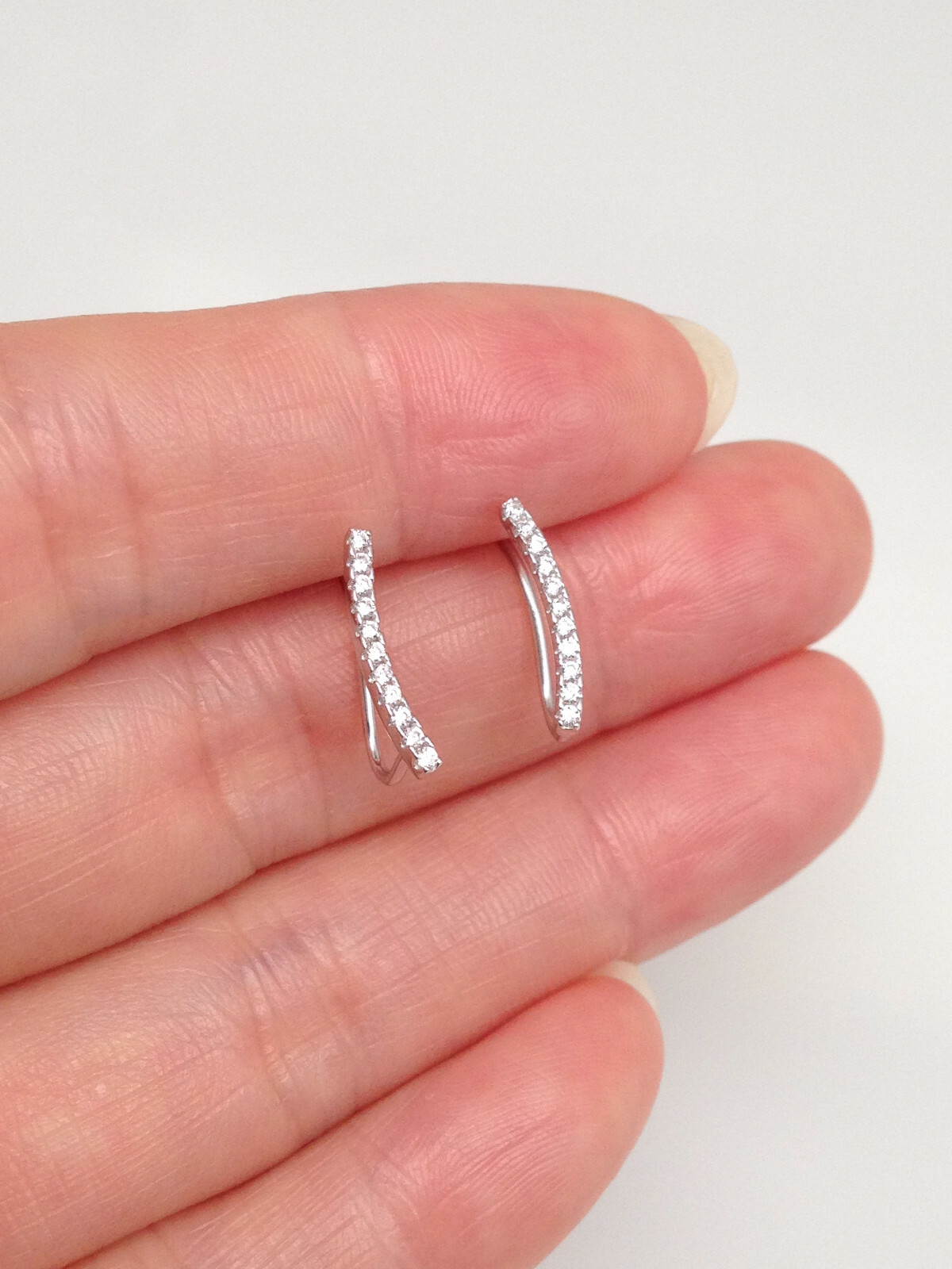 925 Sterling Silver Thin Cz Bar Ear Vine Climber Earrings Crawler 13x1mm