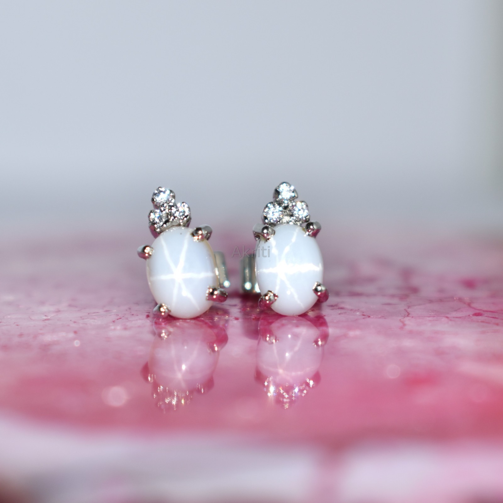 Crown Style Lab Lindy Star Sapphire & CZ Diamond 925 Sterling Silver Stud