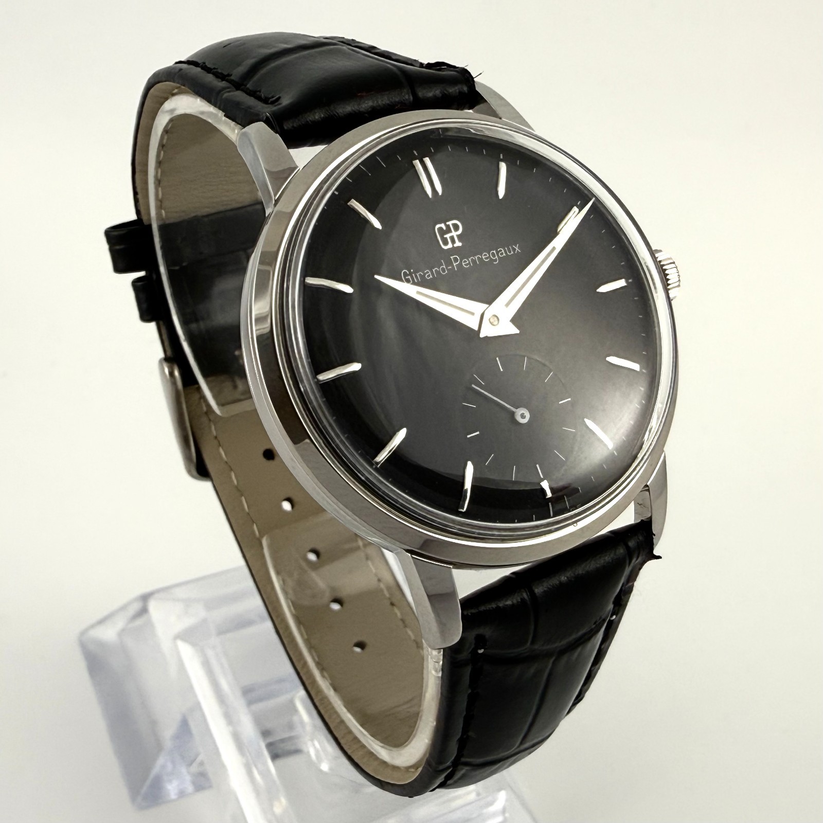 SWISS MADE OVERSIZED GIRARD PERREGAUX NICE BLACK DIAL MANUAL WIND GENTS WATCH