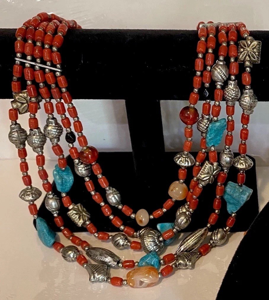 Vintage Necklace Layered Southwestern Faux Turquoise Glass Coral Genuine Agate