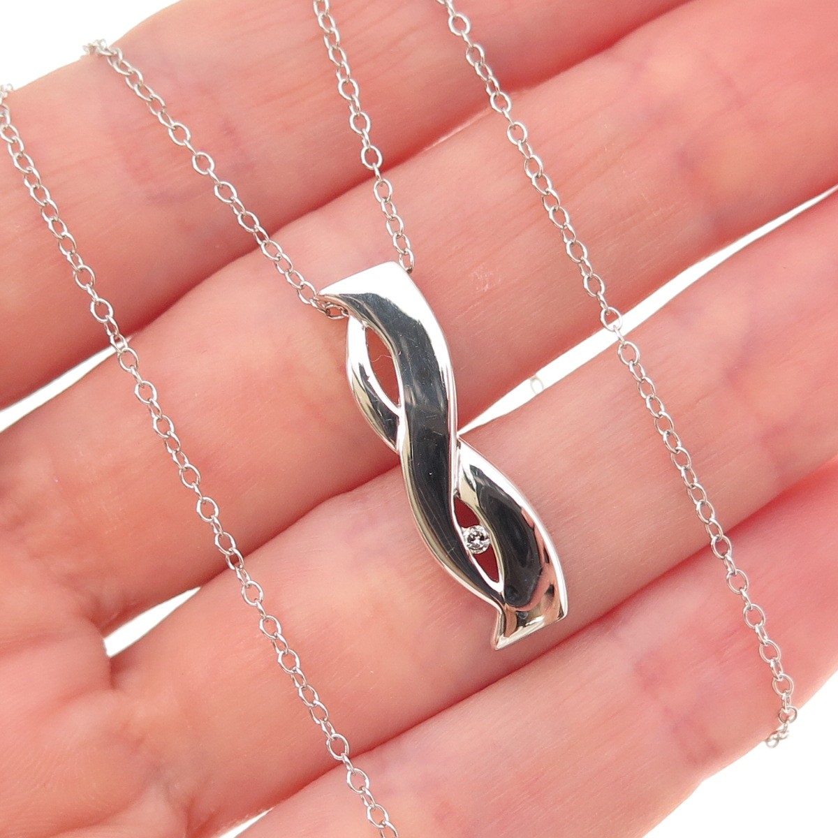 Jewelry Concepts Sterling Silver Real Diamond Infinity Cable Chain Necklace 18″