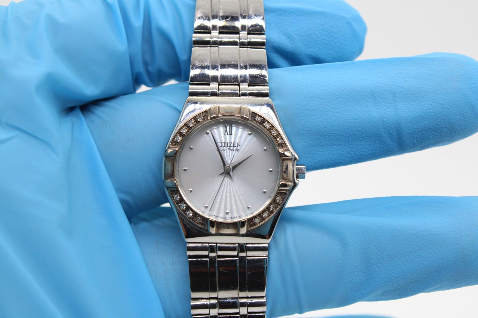 Citizen Women’s Eco-Drive E030-H46785 Steel Watch Silver Tone New Battery Runs