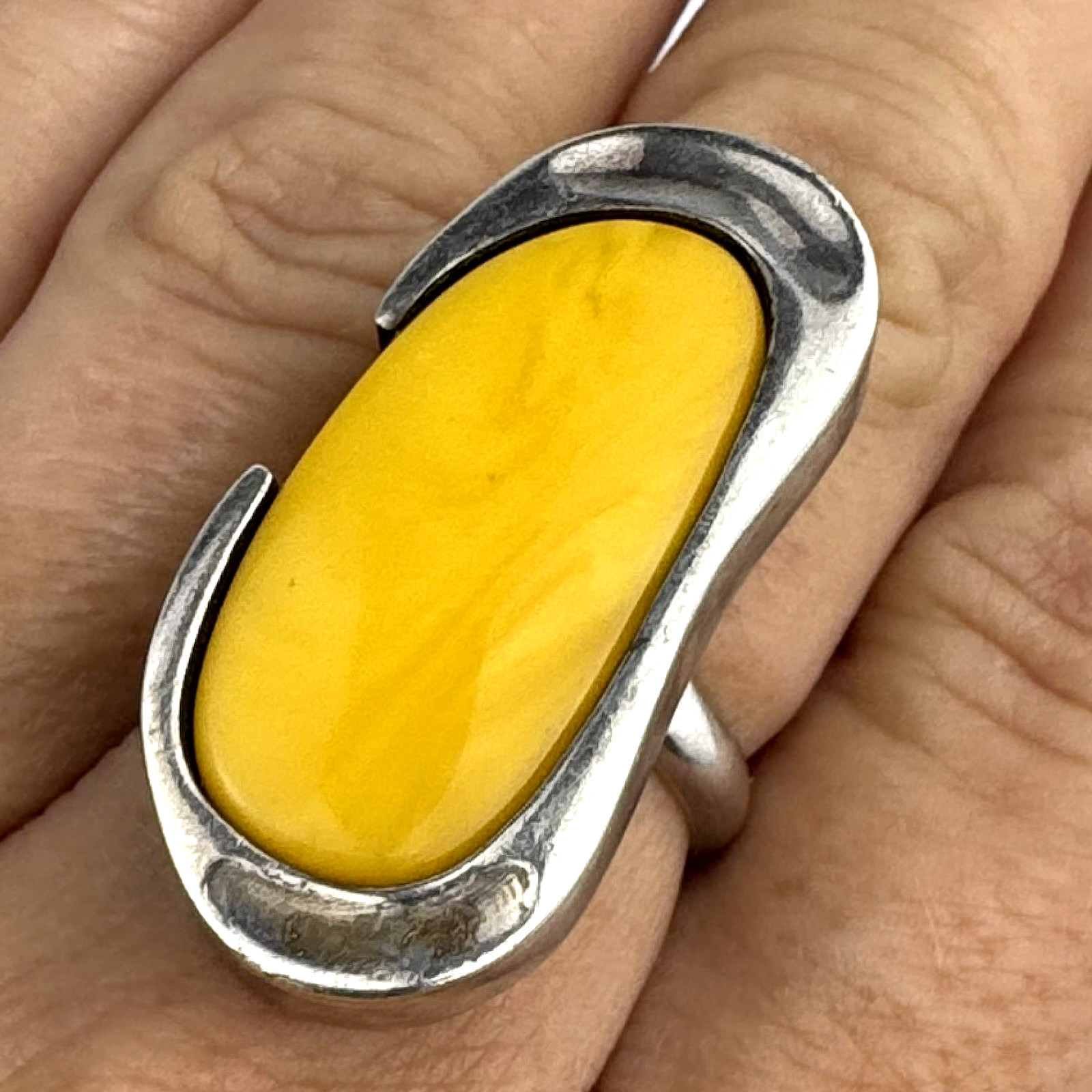 Vintage 12.8g Sterling Silver 925 Modernist Butterscotch Amber Large Ring Size 7