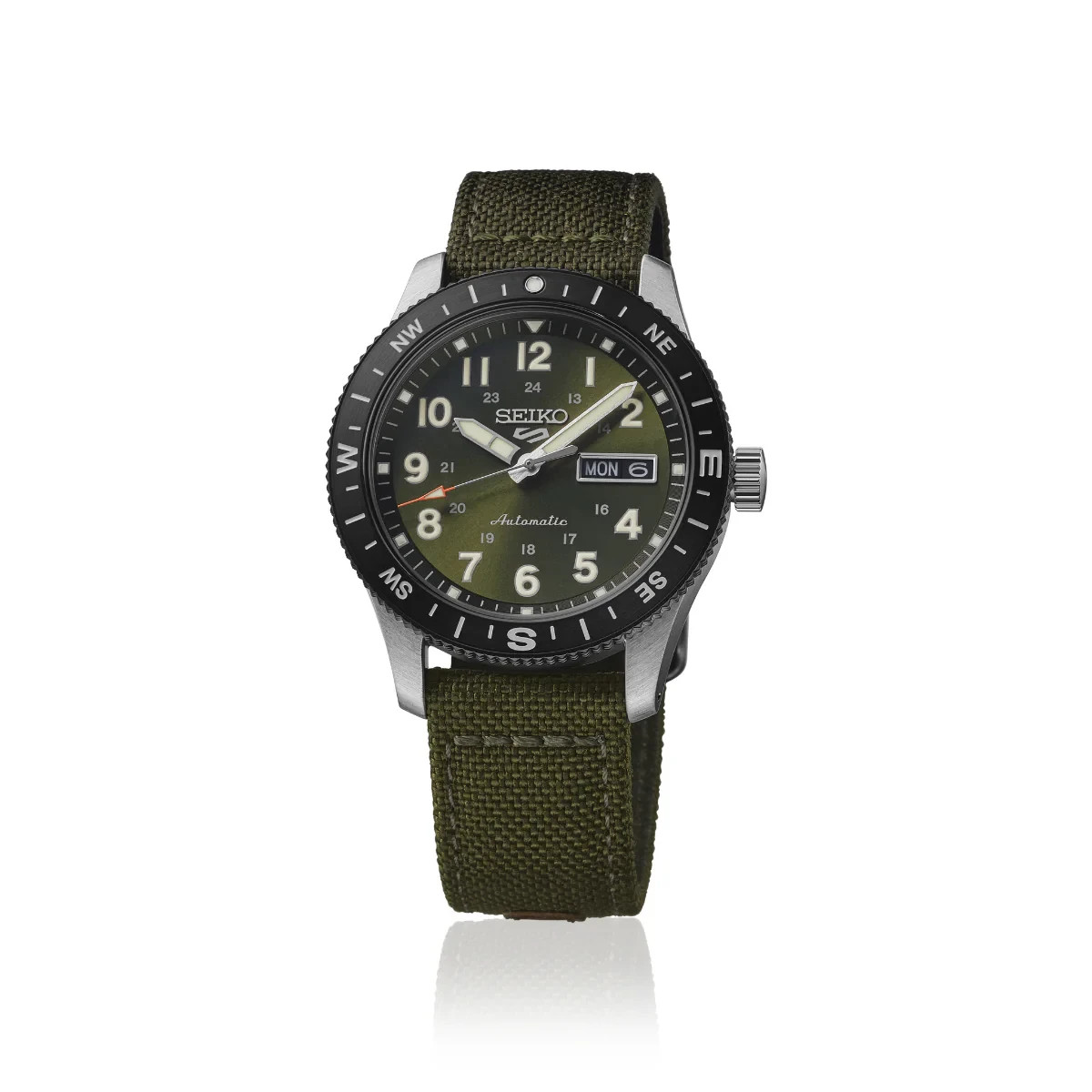 Seiko 5 Sports Field 41mm Green Dial Nylon Band Watch HDB008