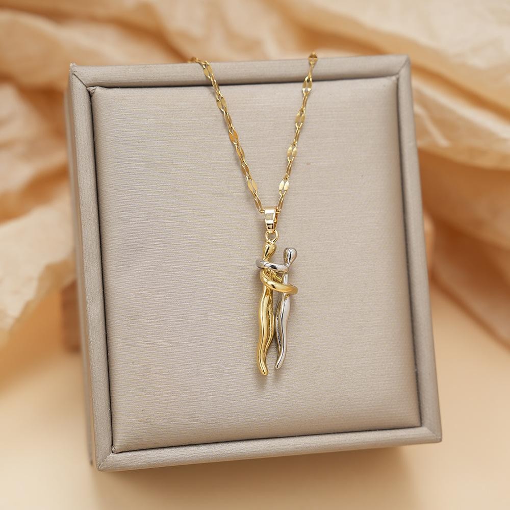Stainless Steel Couple Hugging Necklace Pendant Gold Silver Love Chain Gift 2Pcs