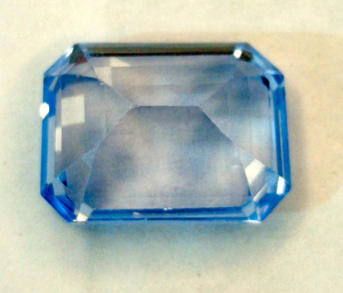 Blue Emerald Cut 15-17 Carat Natural Certified Aquamarine Loose Gemstone RK292