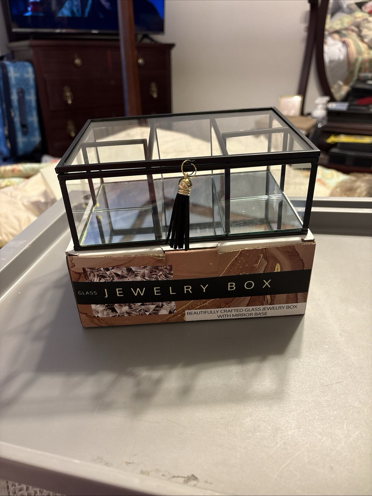 Glass Jewelry Box 5 Sections 7″x5″X 2.5″ New In Box. S 2