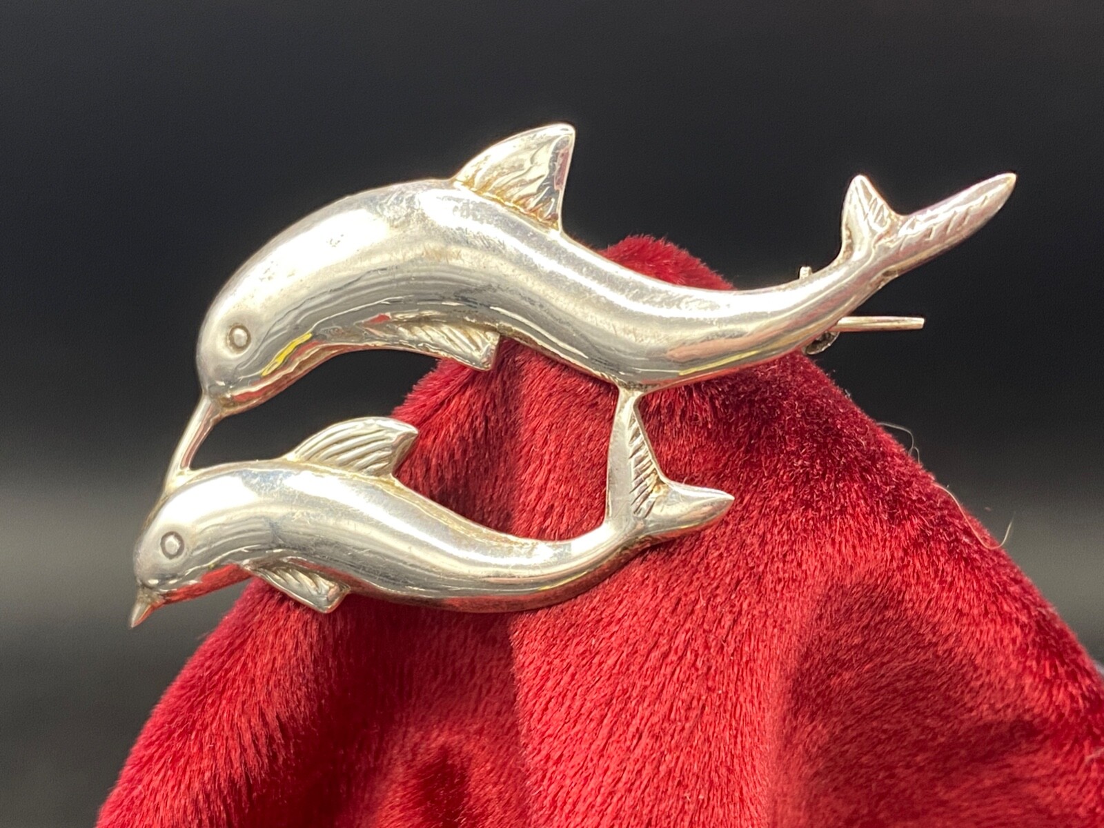 Dolphins Narwal Baby & Mother Stirling Silver Approx 7.5g 60mm Porpoise Pin