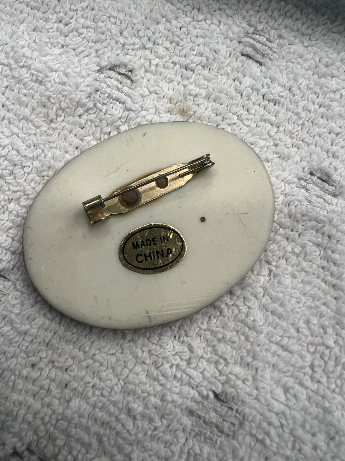 Oval “Wise Men Still Seek Him” Religious Christmas Brooch Pin Gold Blue 2 in