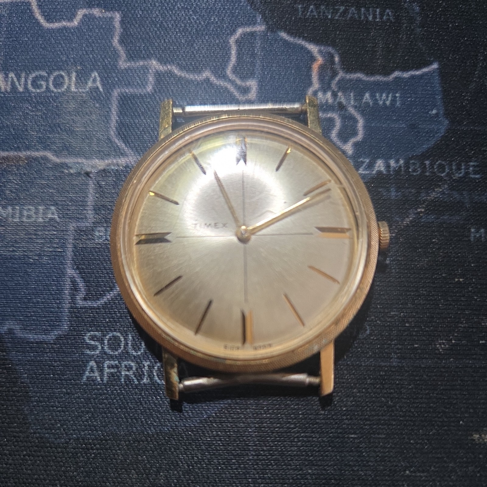 VTG Timex Wafer Thin Hand-Winding Mechanical Watch Men Gold Tone Stretch Band