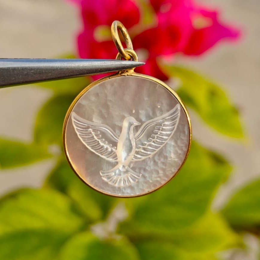 Natural Mother of Pearl Dove Pendant 925 Sterling Silver Gold Plated Jewelry