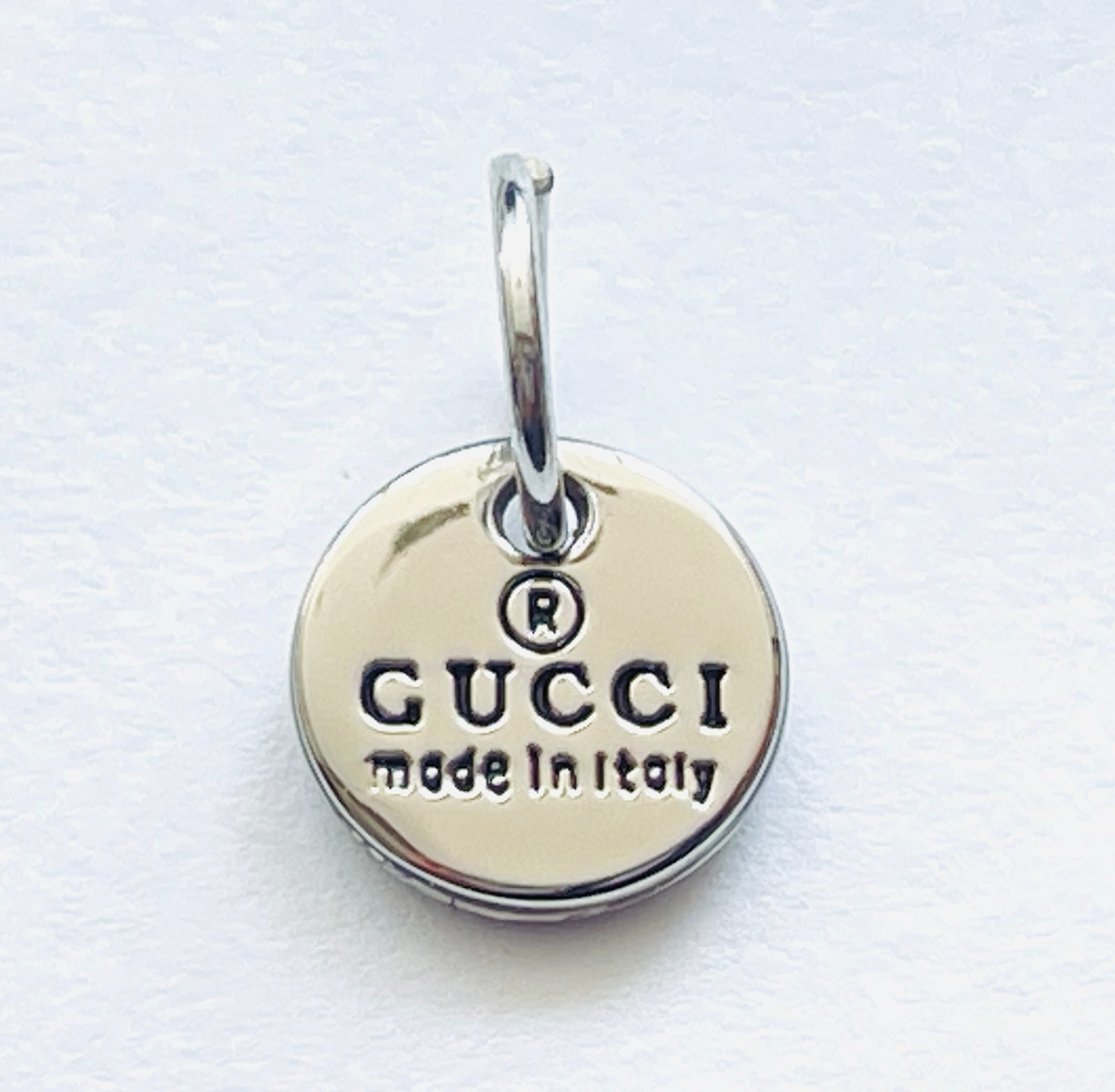 Gucci Pendant 0.5 inch zipper pull