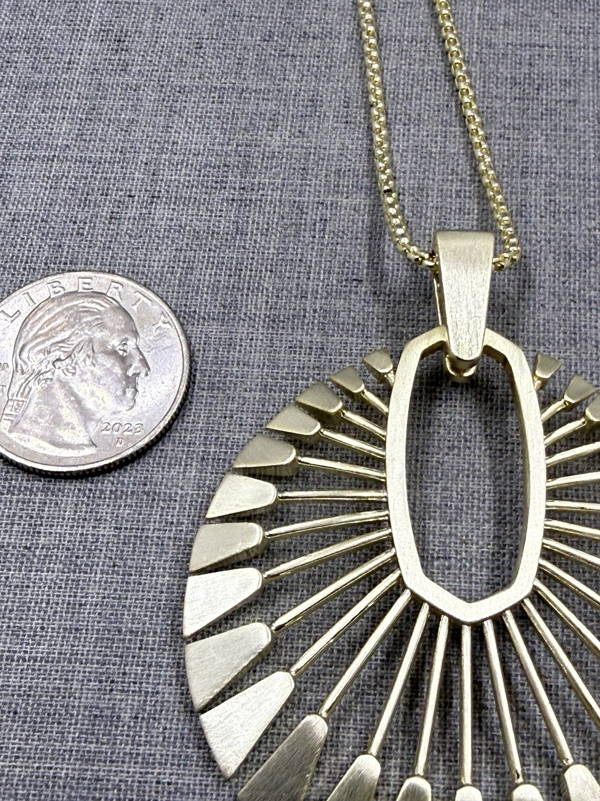 Kendra Scott Deanne Gold Sunburst Fan Pendant Adjustable Slider Bolo Necklace
