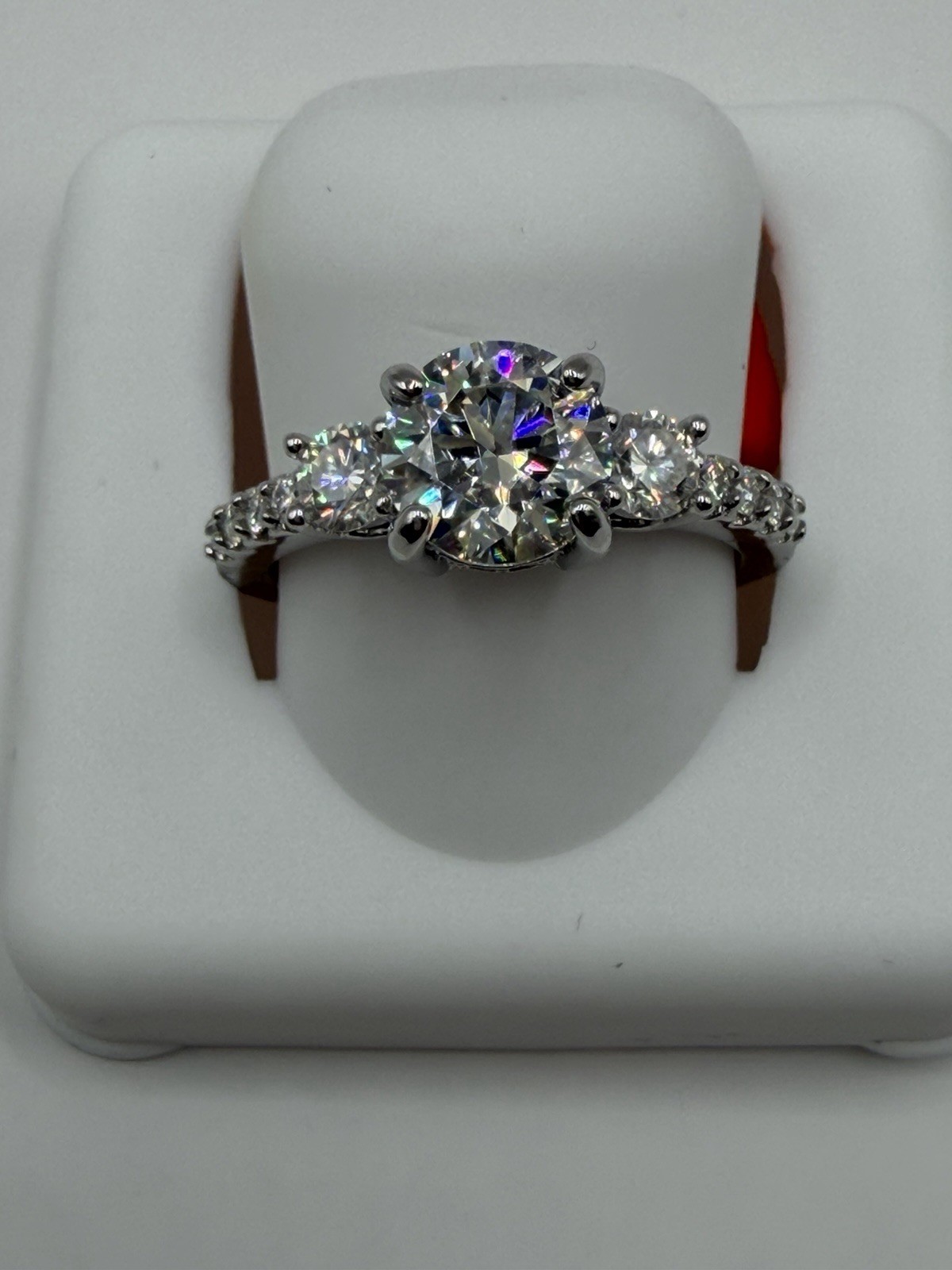 Stamped 925 Sterling Silver Moissanite Round Prong Band Ring Size 6