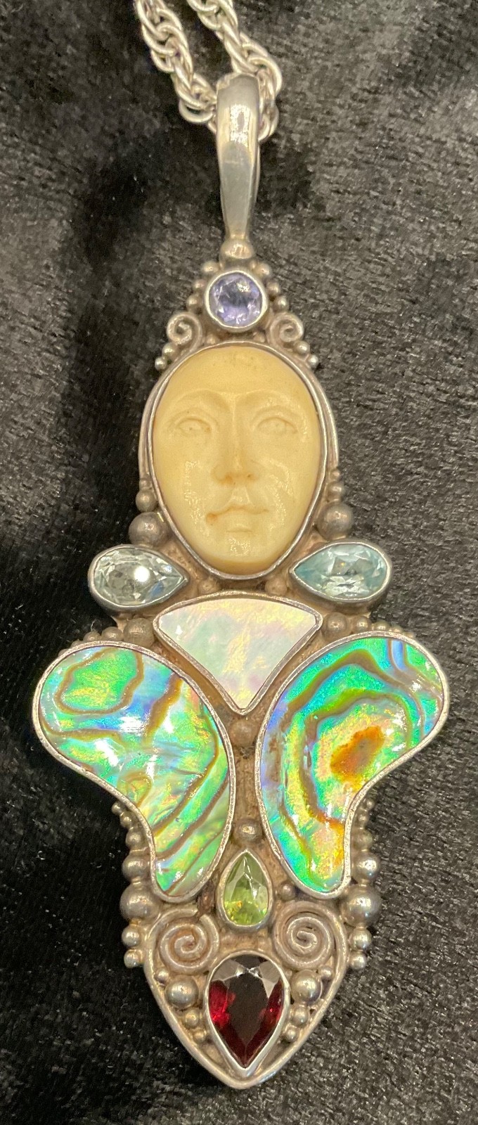 VINTAGE SAJEN MOON GODDESS 925 Sterling silver pendant and necklace