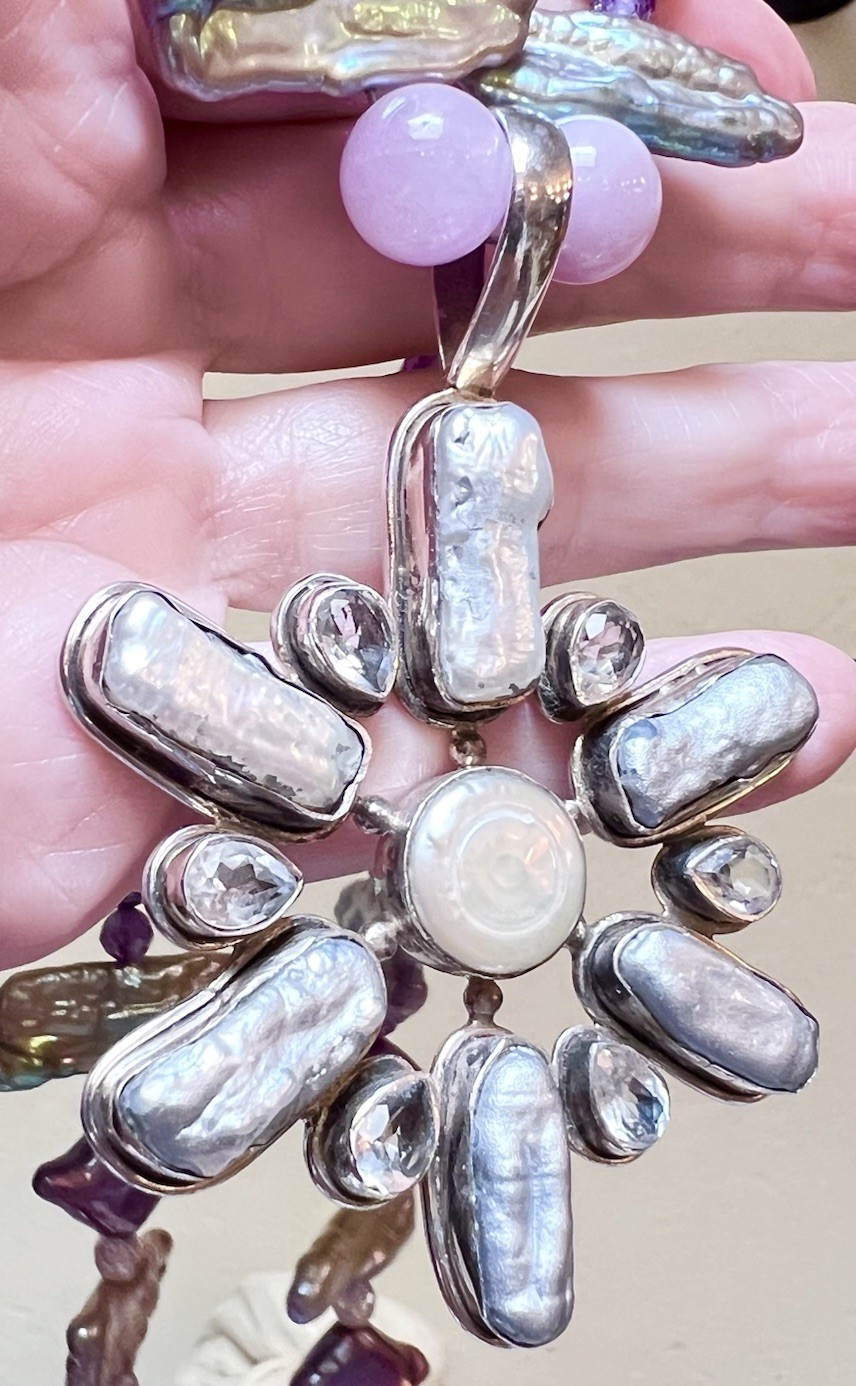 BEAUTIFUL Sterling Silver Purple, Blue, Silver Lustrous Pearl & Zircon Necklace