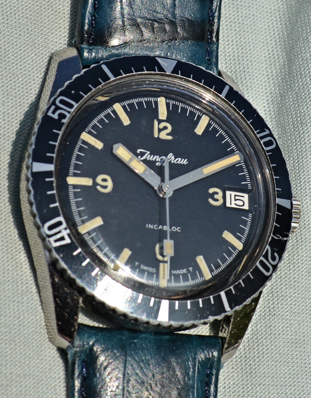 Orologio Jungfrau DIVER SUB 600 feet anni ’70 con ghiera girevole revisionato
