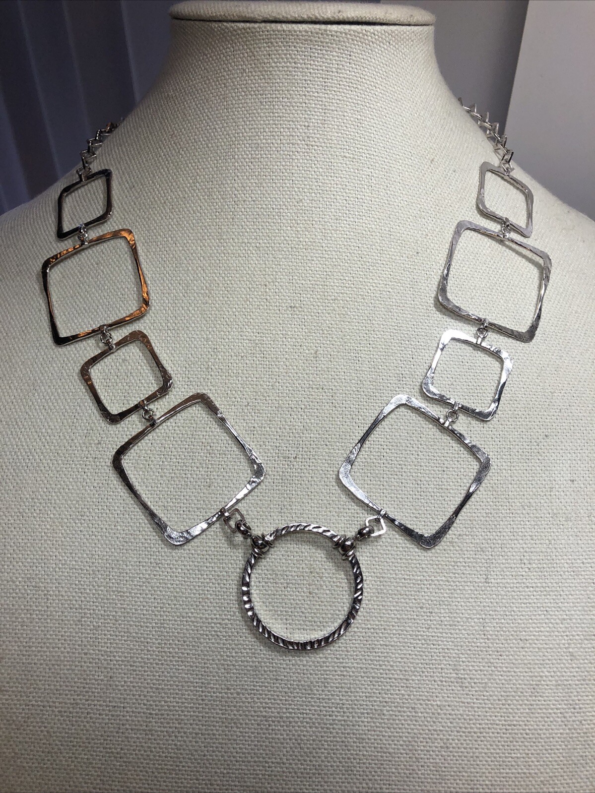 19. Sterling Silver 925 Open Work Square O Ring link chain Necklace 22″, 33g