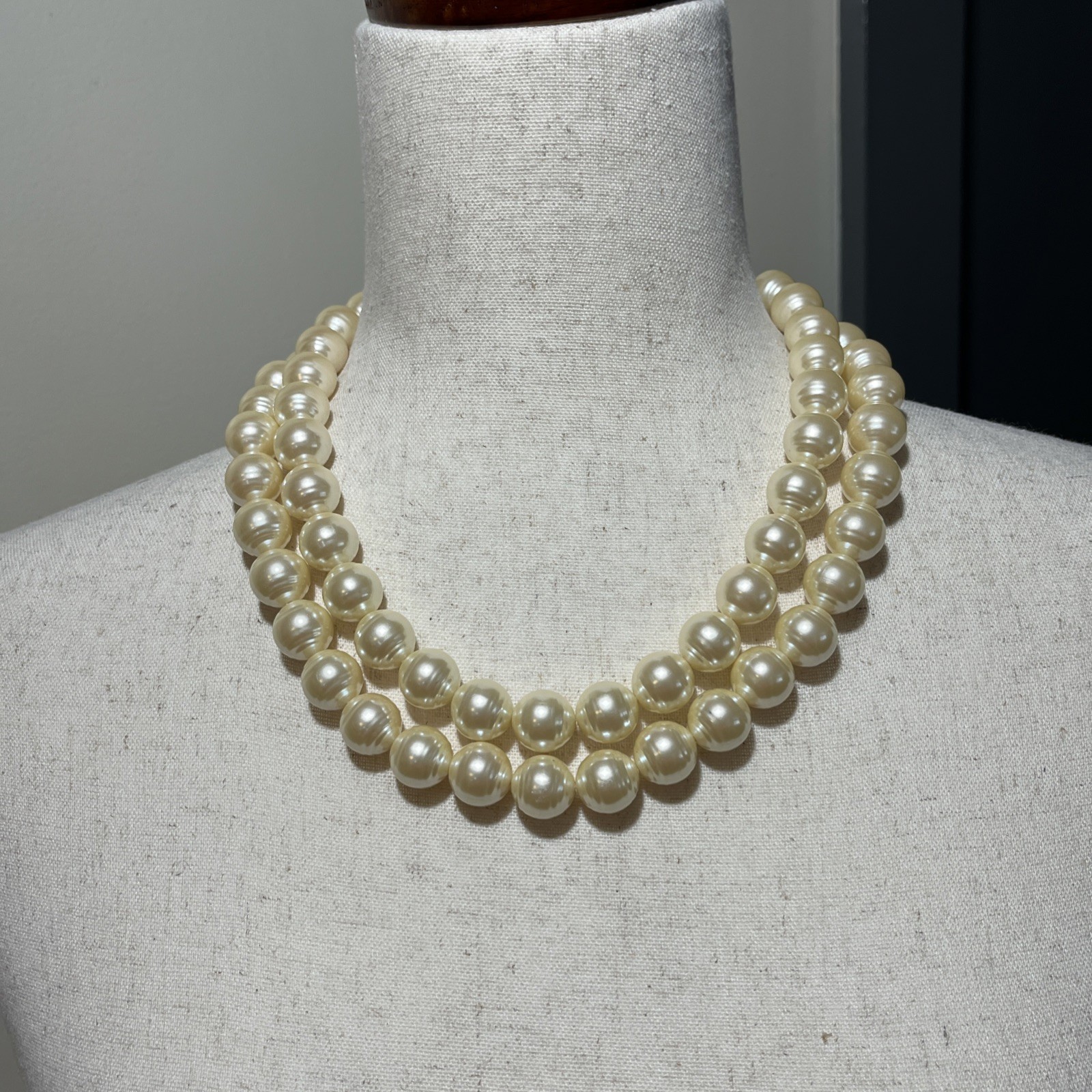 Vintage Champagne Cream Faux Ringed Pearl 2 Strand Necklace Large Pearls