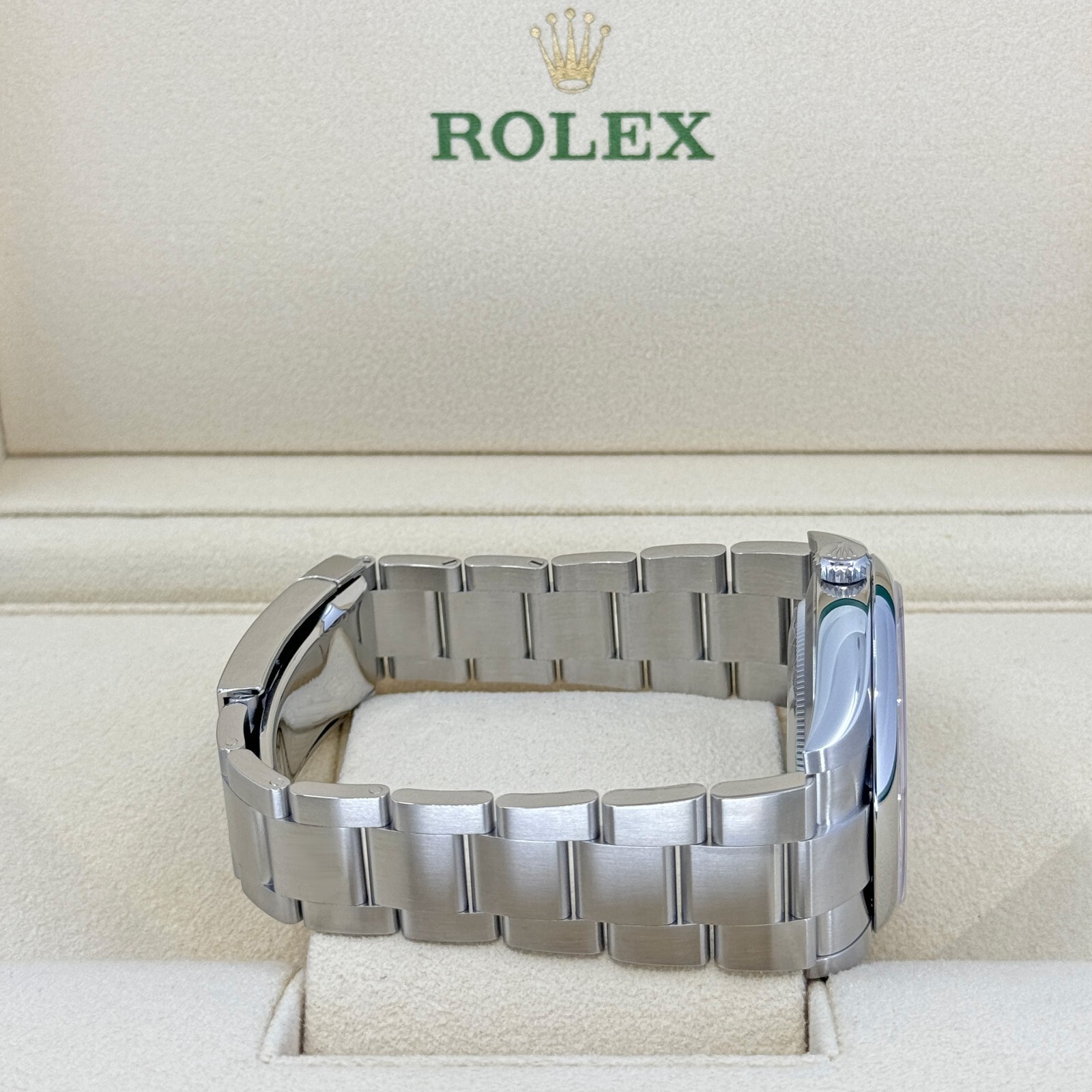 Rolex Explorer 41, Oystersteel, Silver dial, Ref#124300-0001, Unworn, 2024