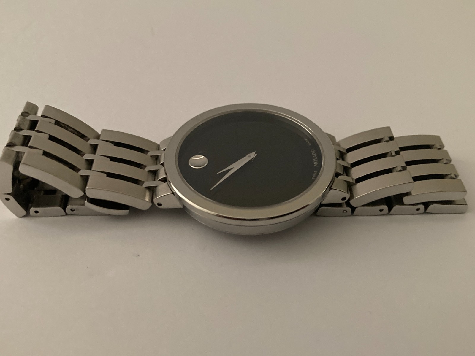 Movado Museum Classic Men’s Swiss Luxury Watch Stainless Steel Black Dial