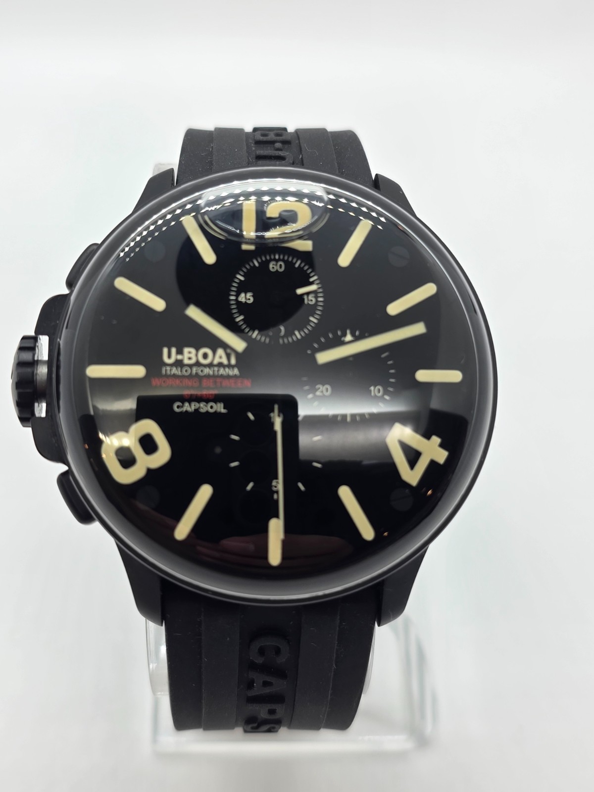U-Boat CAPSOIL CHRONOGRAPH 8109/A, 1st Edition, RARE, 1 watch, 2 straps