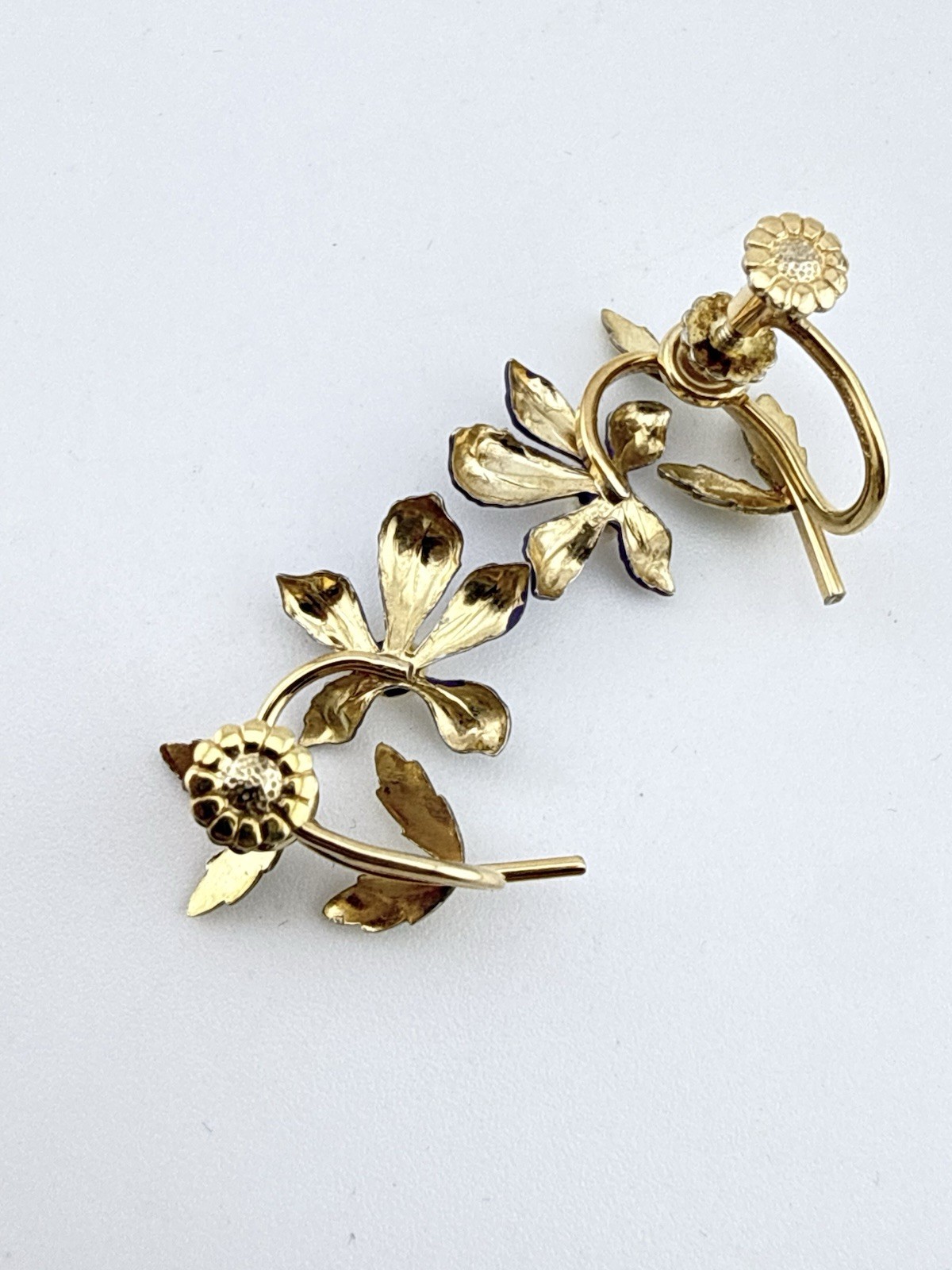 KREMENTZ VTG 14K OVERLAY ENAMEL CULTURED PEARL LILY BROOCH & EARRINGS K116E
